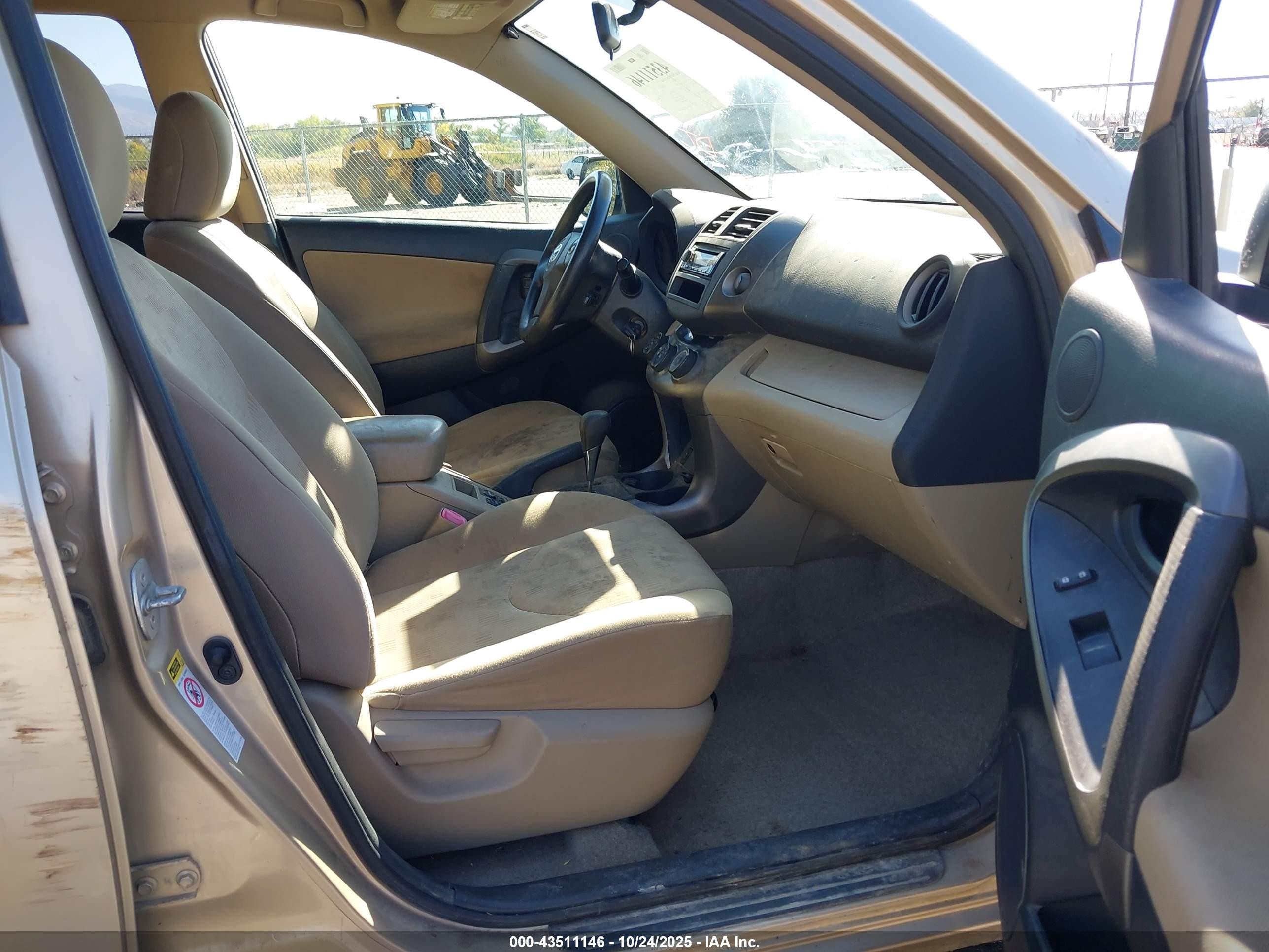 2010 Toyota Rav4   Gold vin: JTMBF4DVXA5022015
