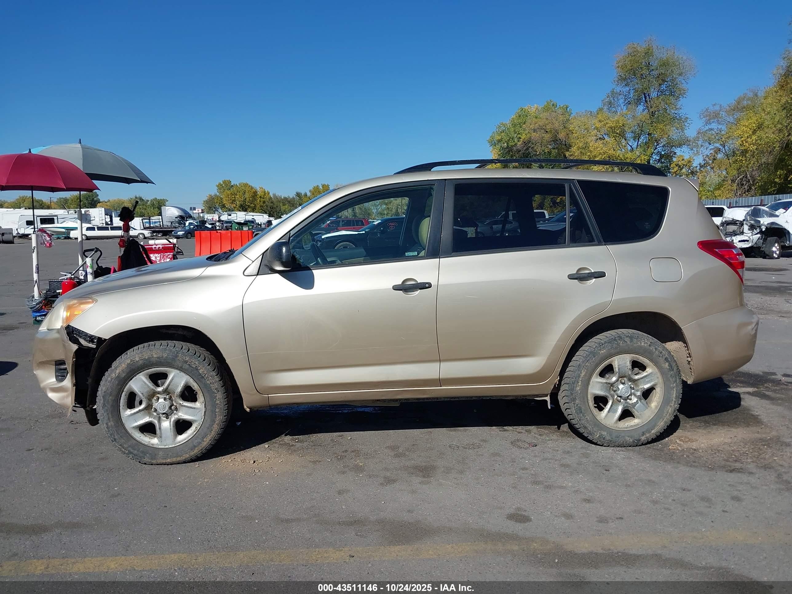 2010 Toyota Rav4   Gold vin: JTMBF4DVXA5022015