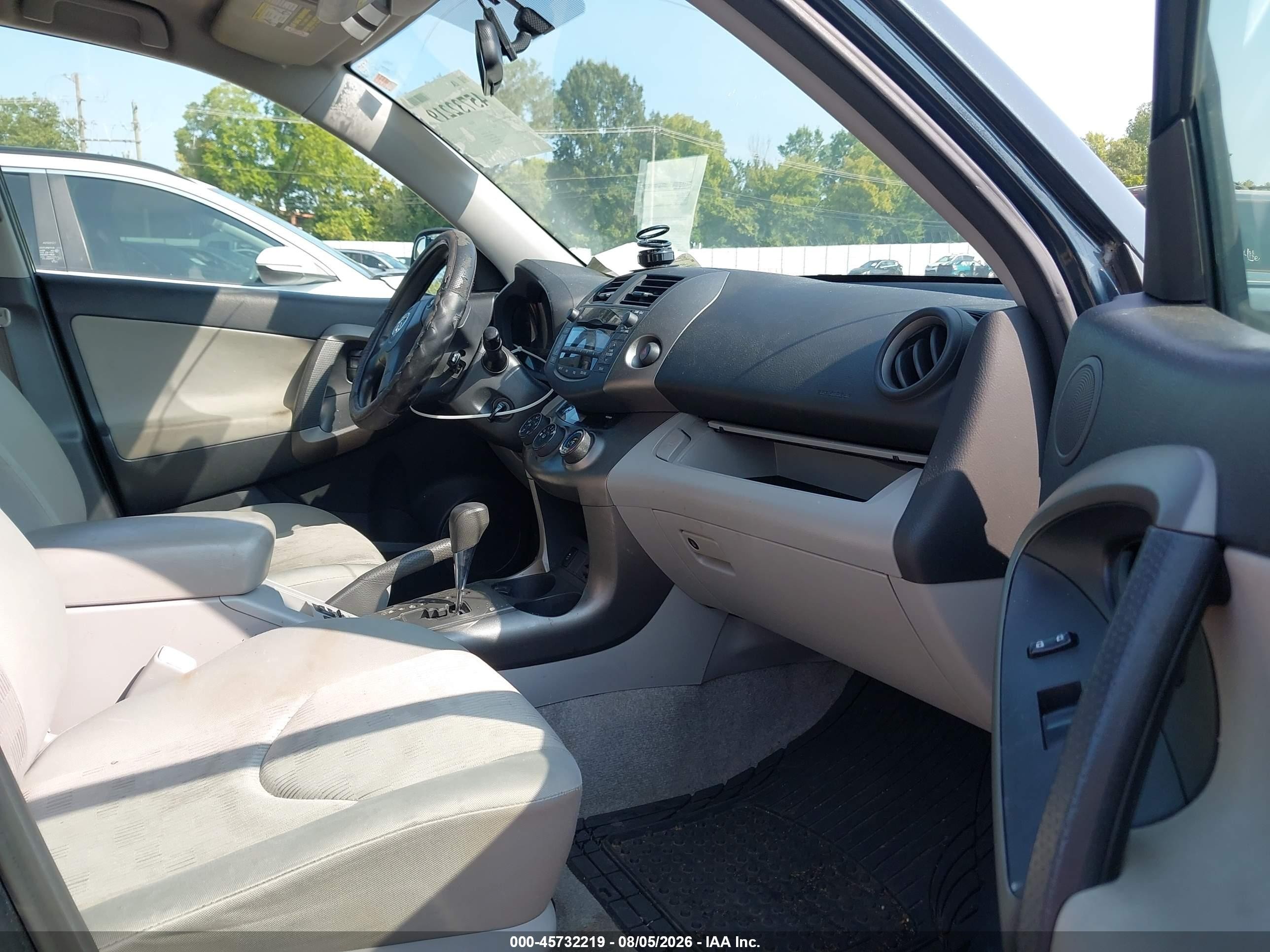 2010 Toyota Rav4   Green vin: JTMBF4DVXAD023641