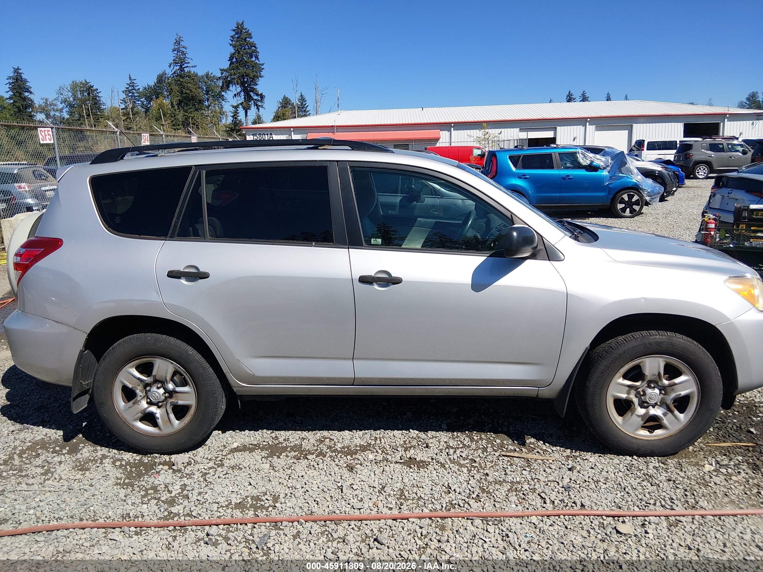 2010 Toyota Rav4   Silver vin: JTMBF4DVXAD032727