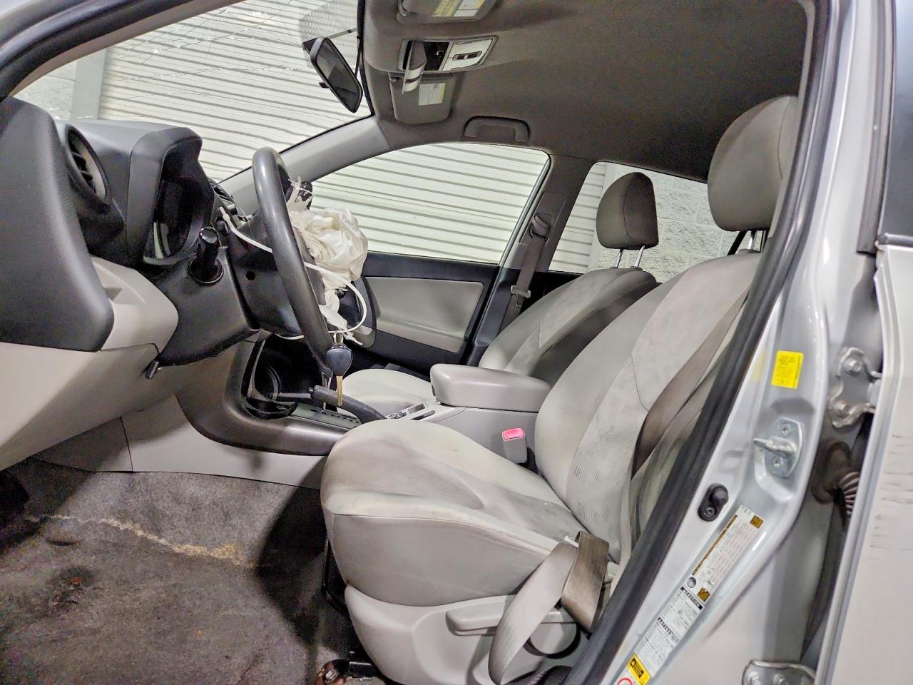 2010 Toyota Rav4 Base Silver vin: JTMBF4DVXAD038740