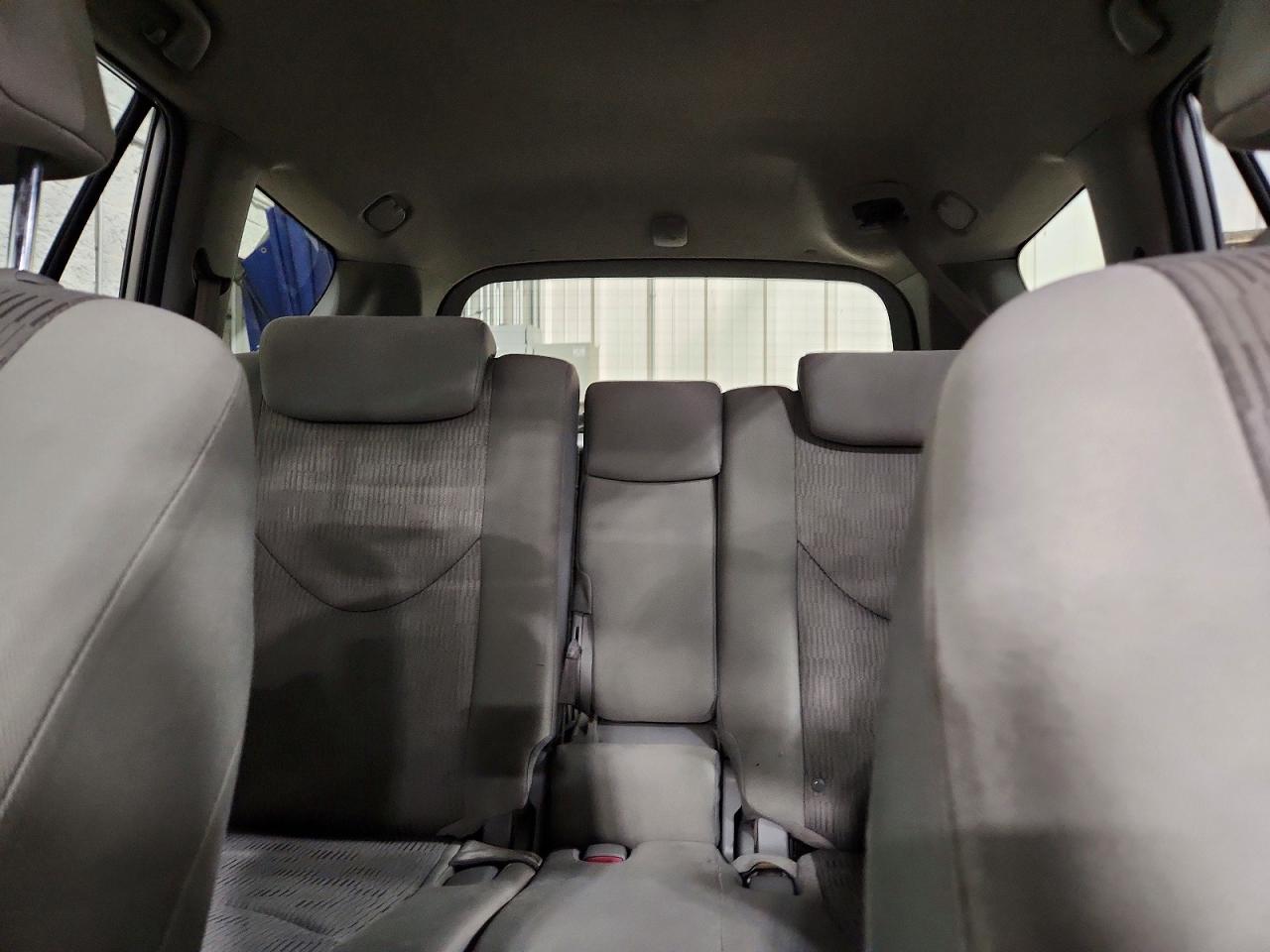 2010 Toyota Rav4 Base Silver vin: JTMBF4DVXAD038740