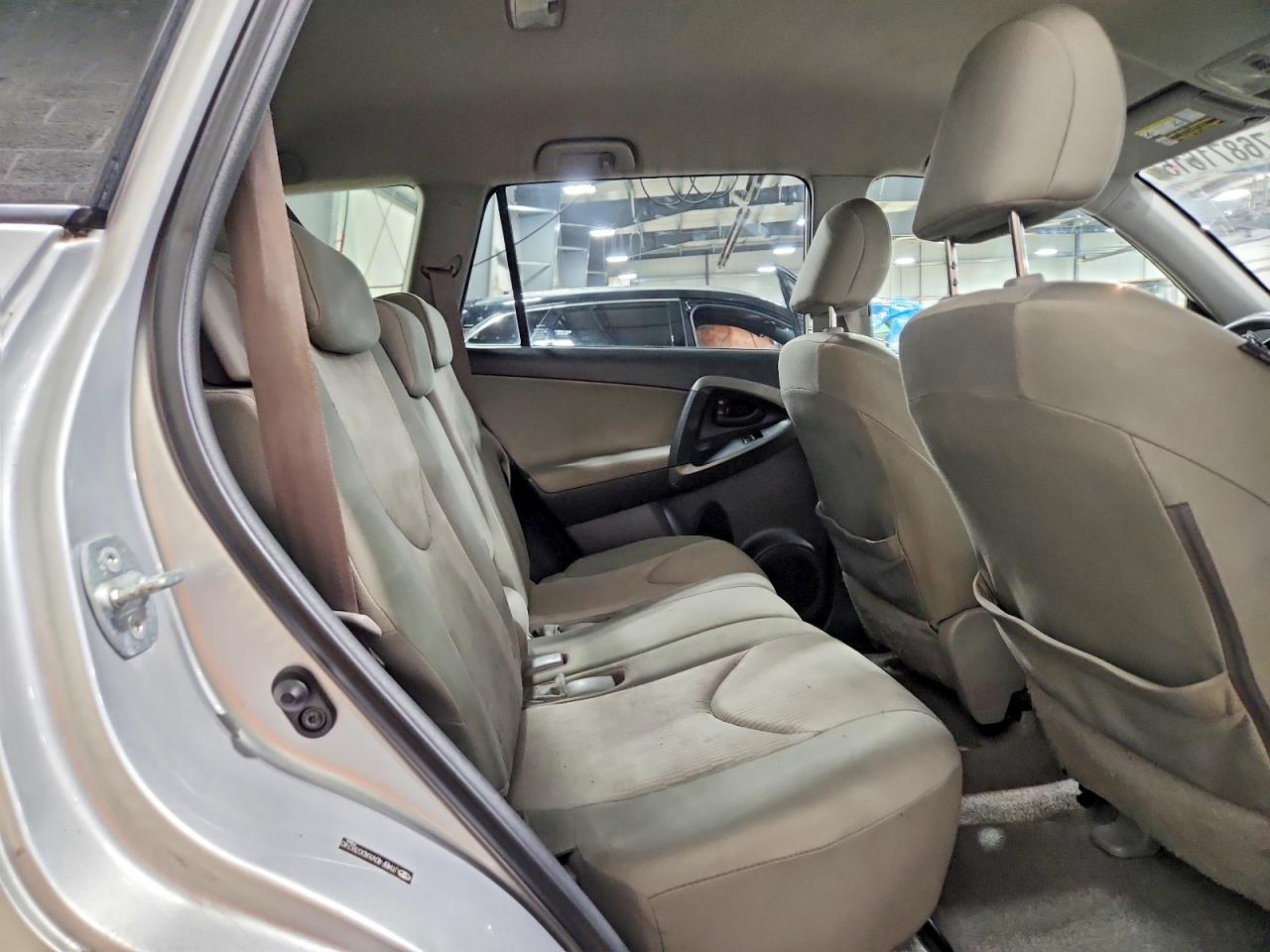 2010 Toyota Rav4 Base Silver vin: JTMBF4DVXAD038740