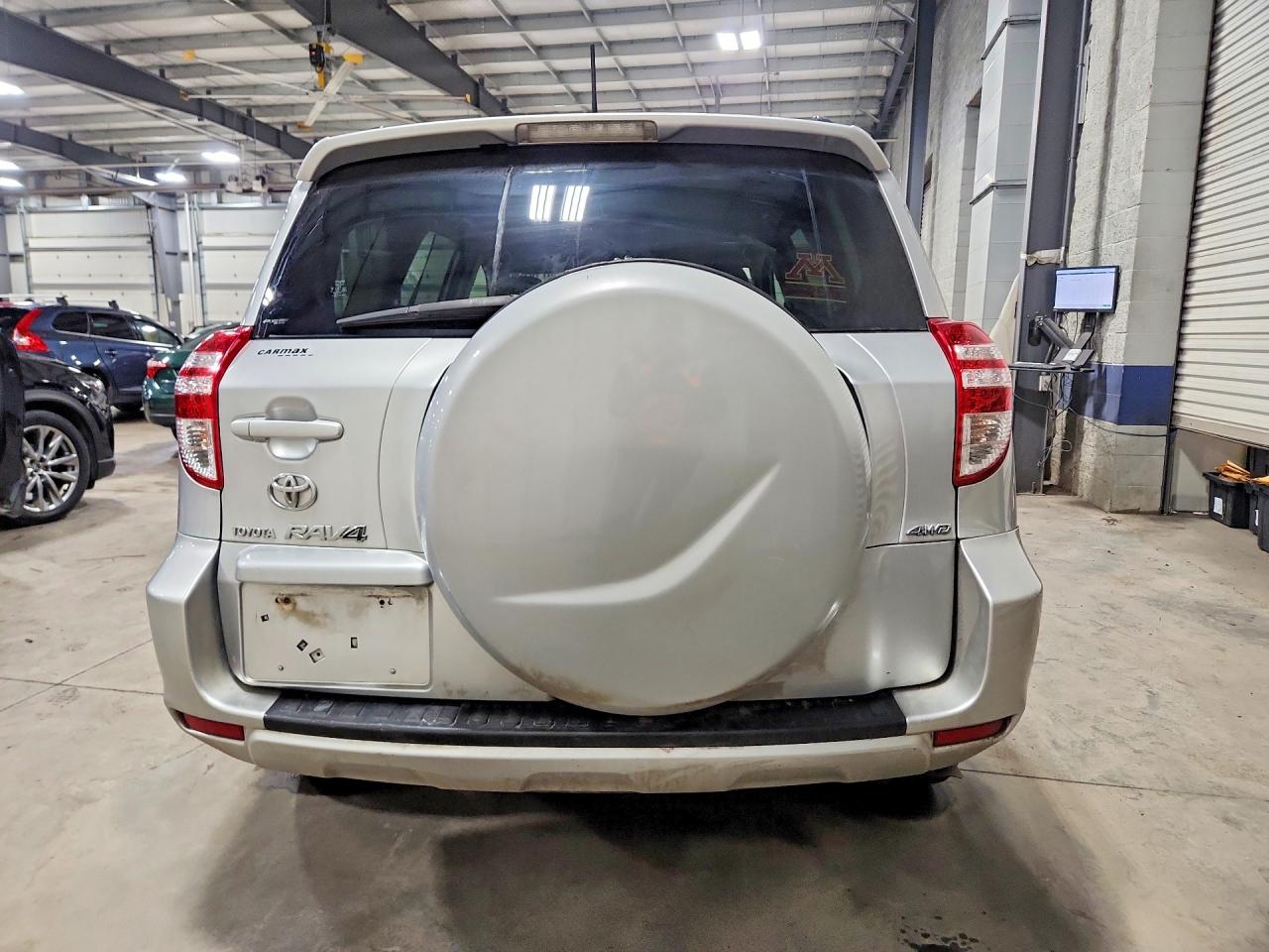 2010 Toyota Rav4 Base Silver vin: JTMBF4DVXAD038740