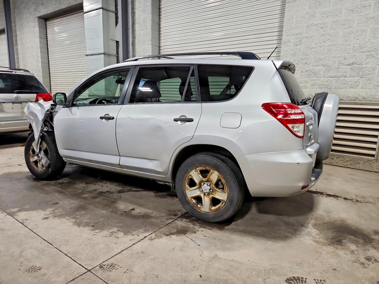 2010 Toyota Rav4 Base Silver vin: JTMBF4DVXAD038740
