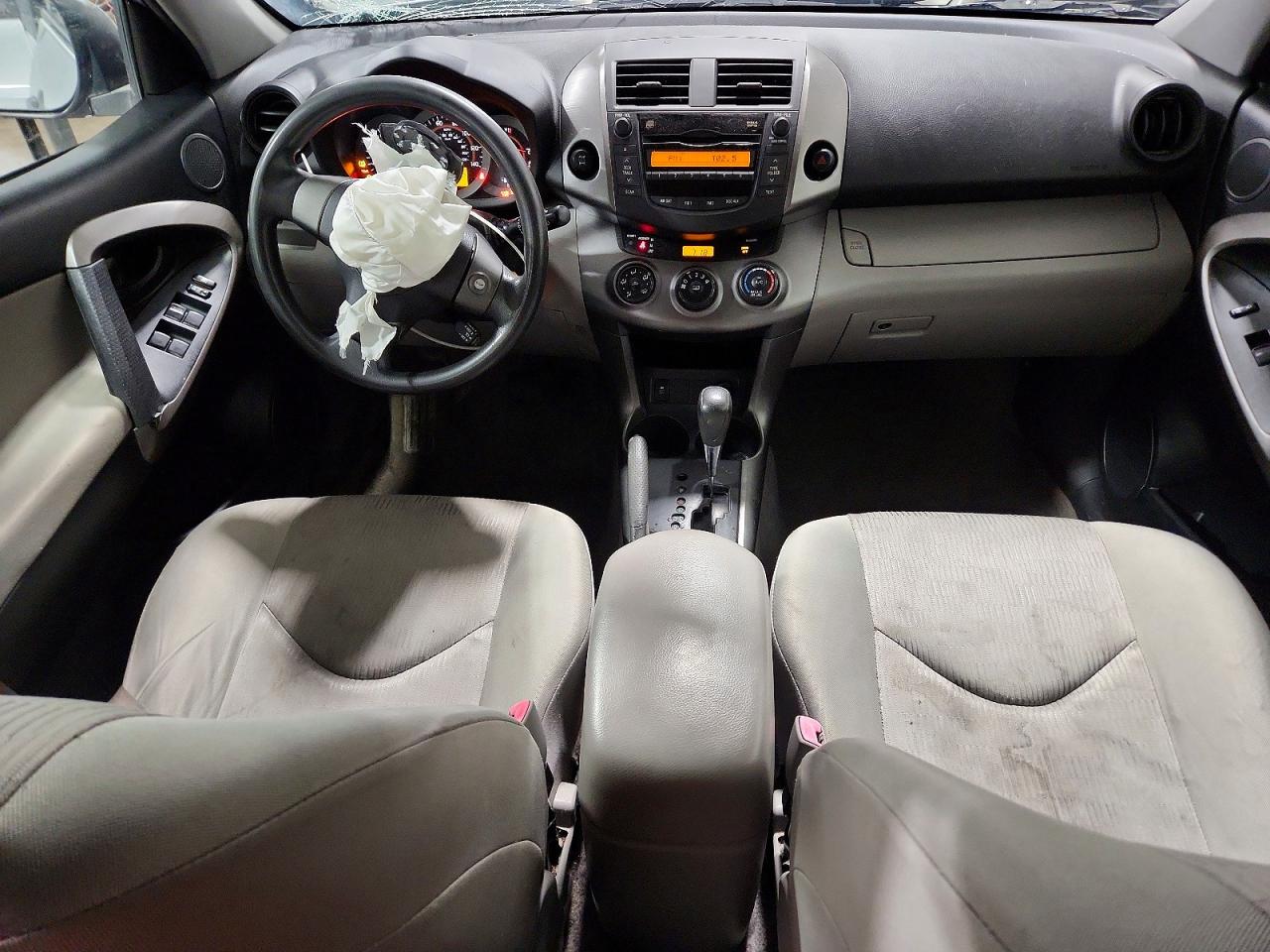 2010 Toyota Rav4 Base Silver vin: JTMBF4DVXAD038740