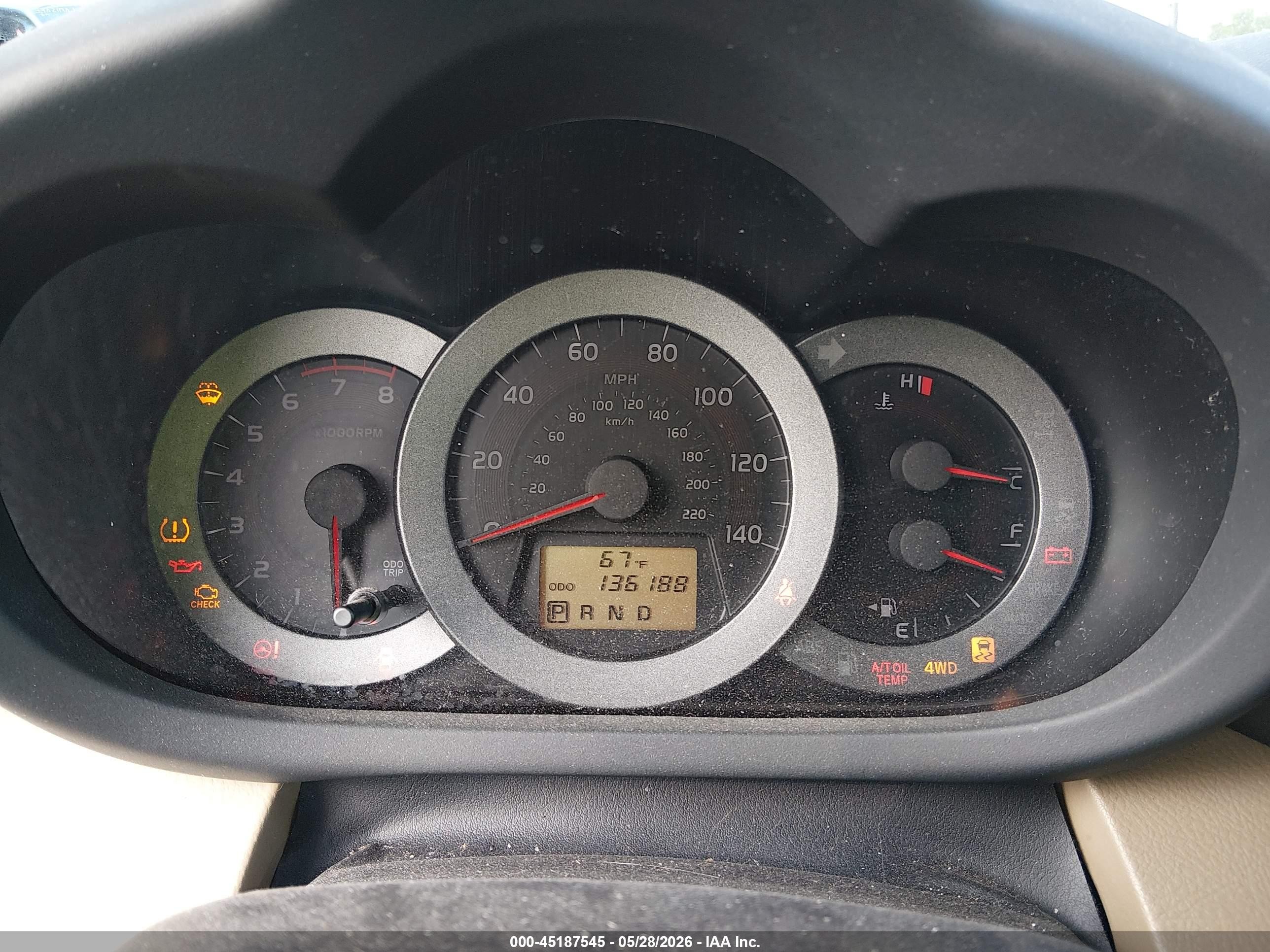 2010 Toyota Rav4   Серый vin: JTMBF4DVXAD039631