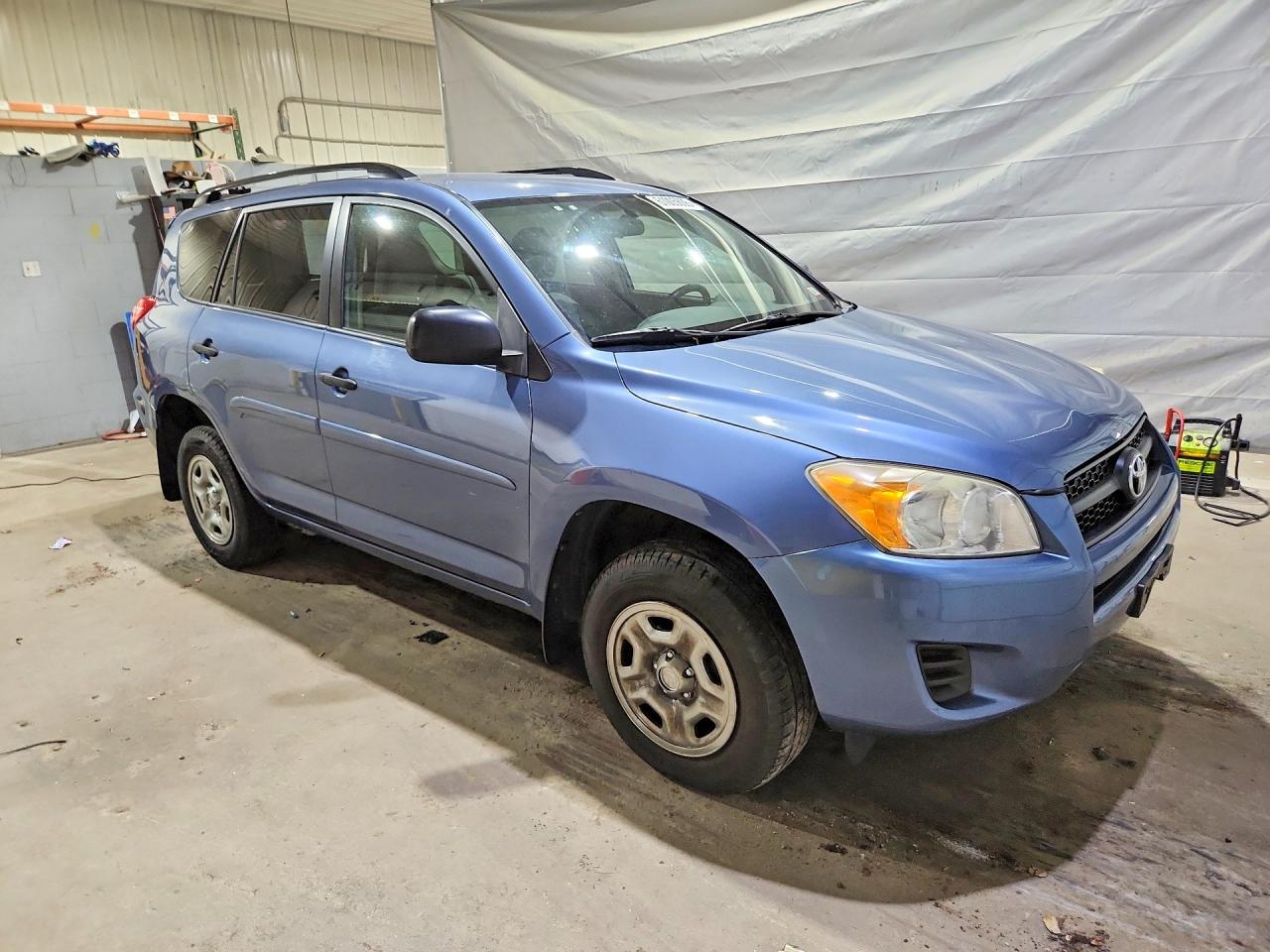 2011 Toyota Rav4 Base Blue vin: JTMBF4DVXB5049118