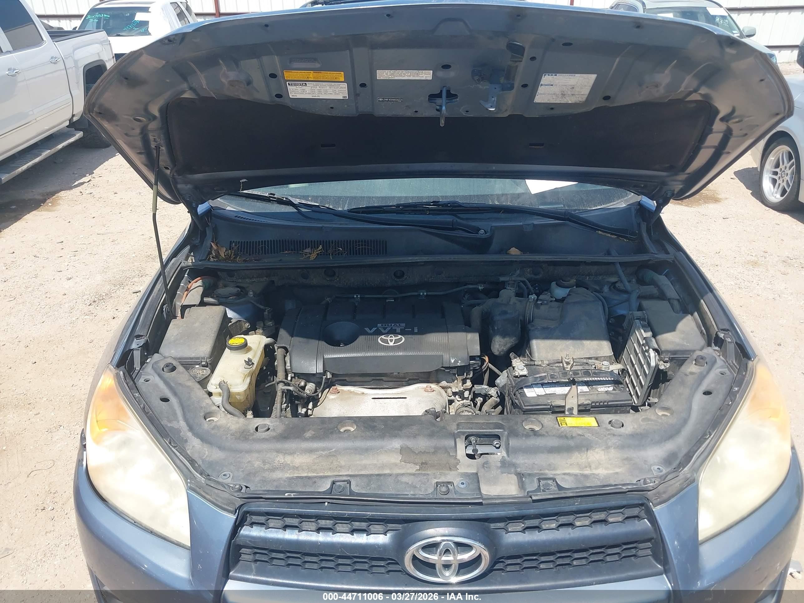 2011 Toyota Rav4   Blue vin: JTMBF4DVXBD040120