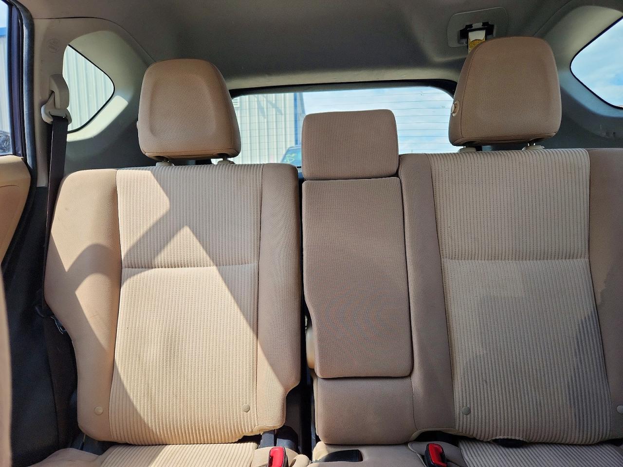 2013 Toyota Rav4 Le Blue vin: JTMBFREV0DD014026