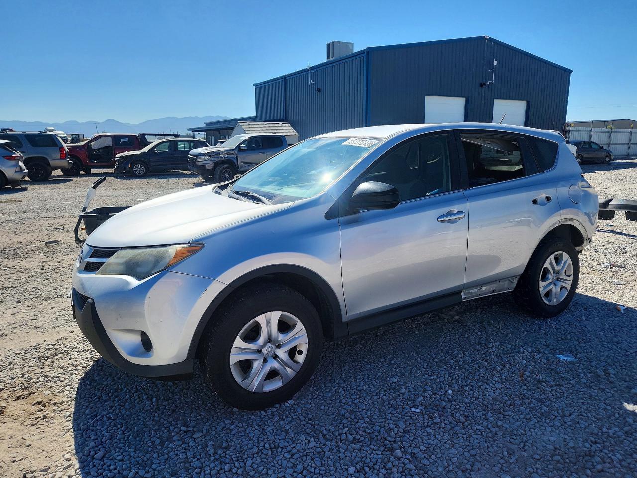 2013 Toyota Rav4 Le Silver vin: JTMBFREV0DD028122