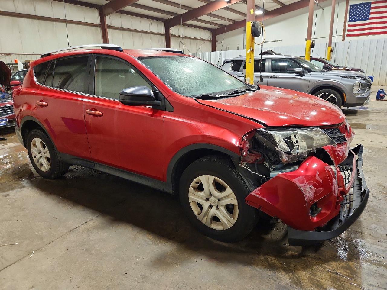 2014 Toyota Rav4 Le Red vin: JTMBFREV0ED056312
