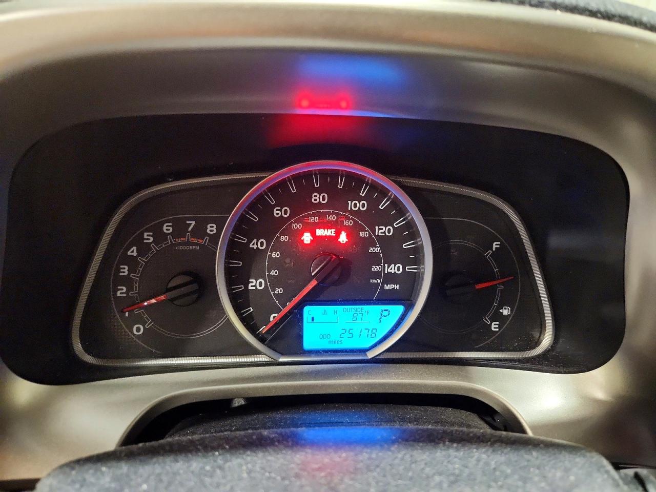 2014 Toyota Rav4 Le Red vin: JTMBFREV0ED056312