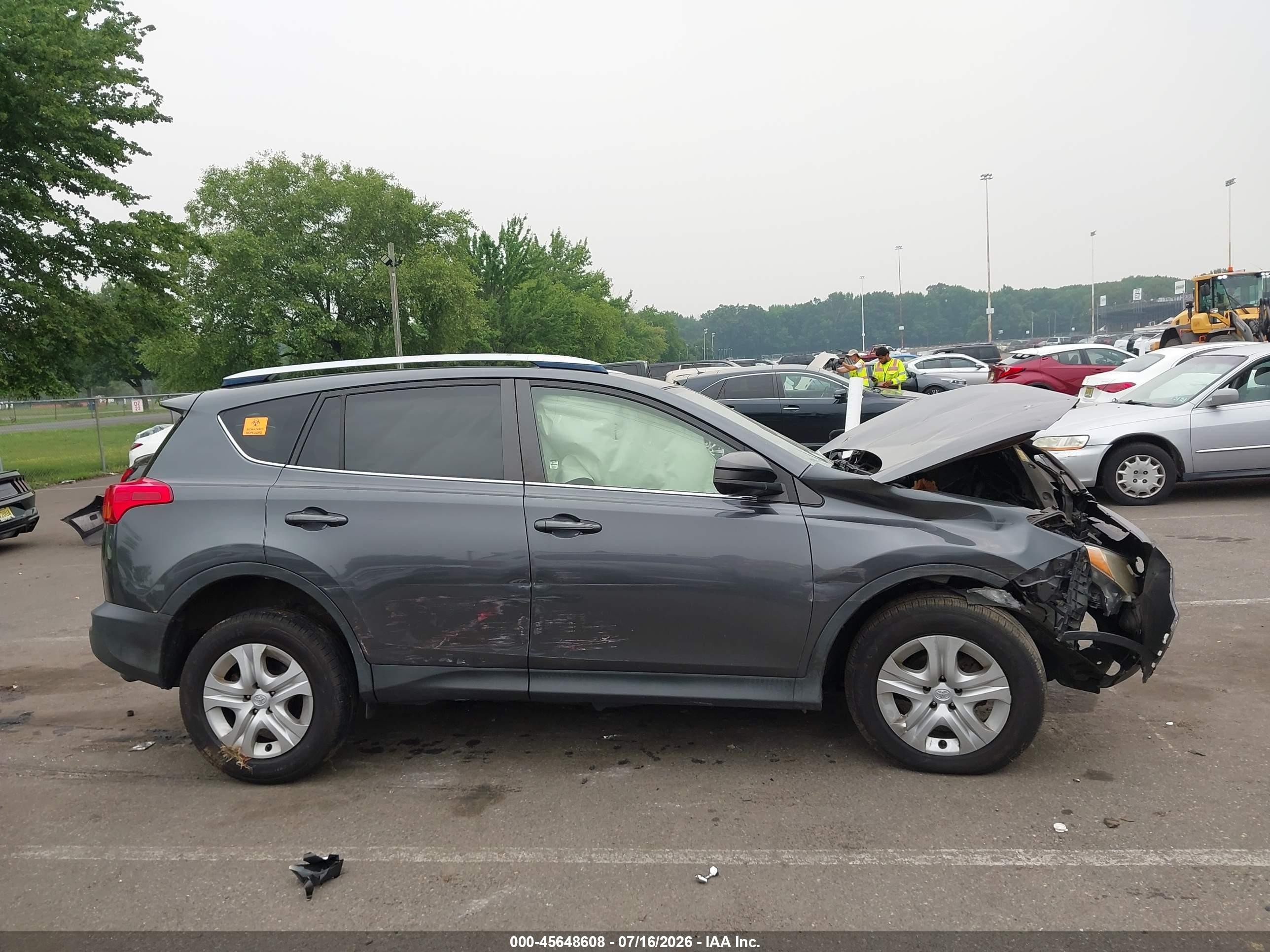 2014 Toyota Rav4 Le Gray vin: JTMBFREV0ED077497