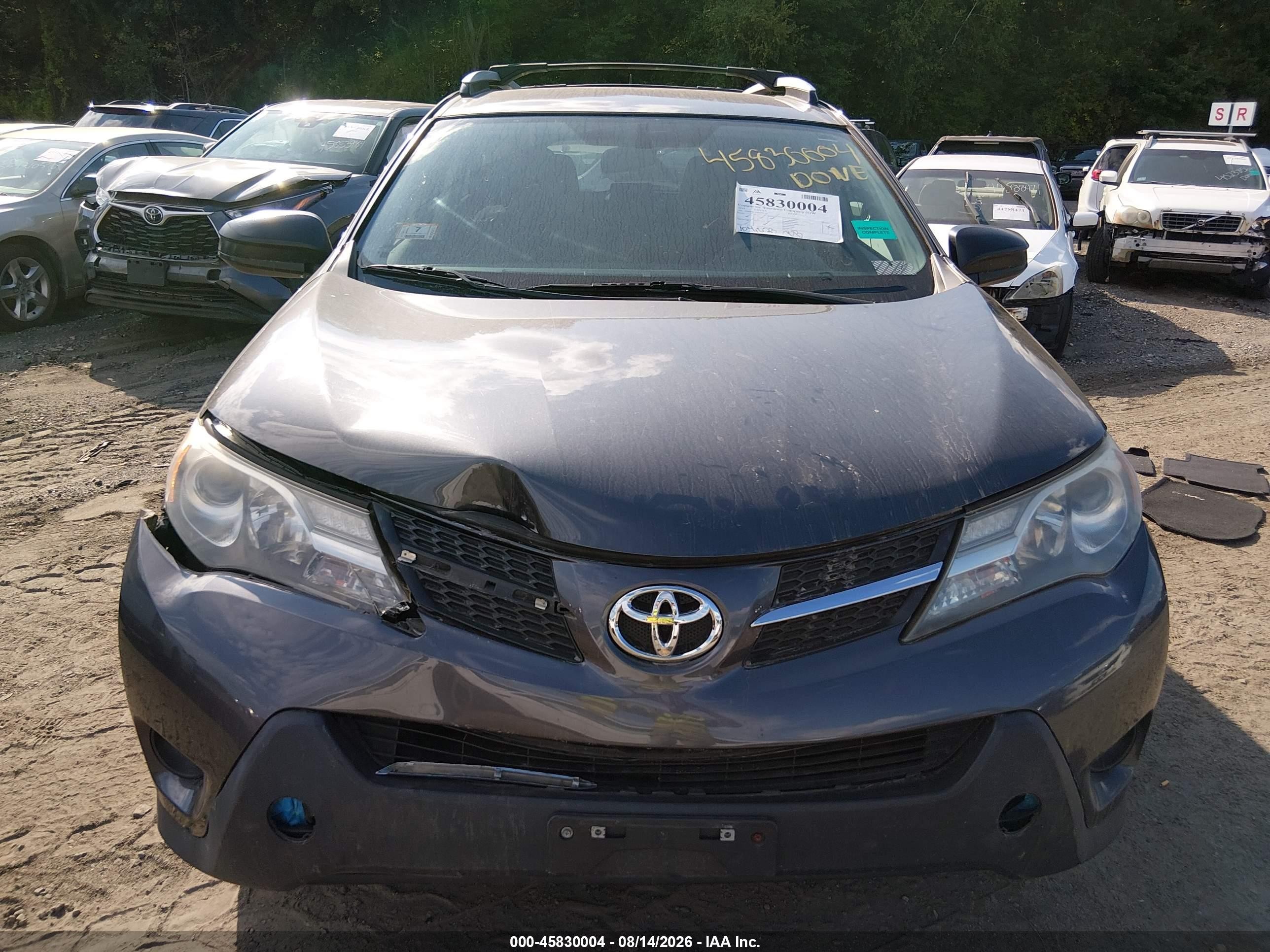 2014 Toyota Rav4 Le Gray vin: JTMBFREV0EJ008116