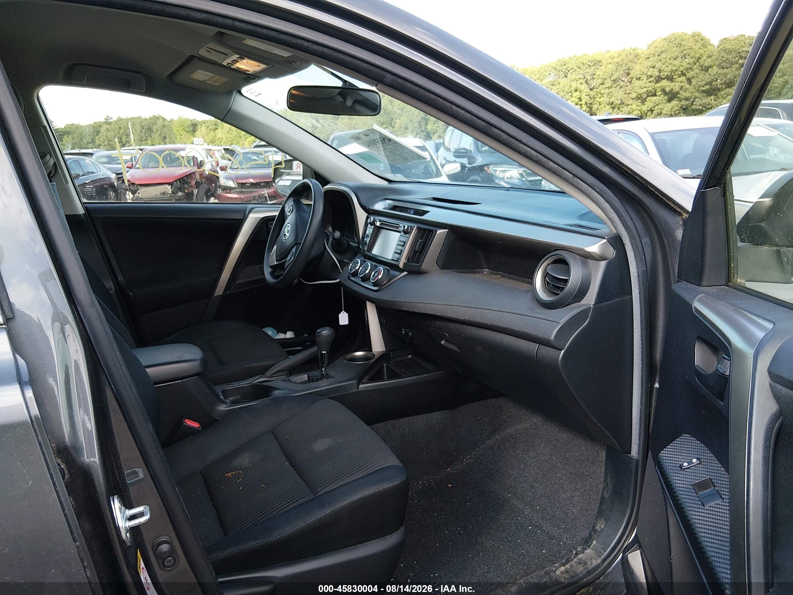 2014 Toyota Rav4 Le Gray vin: JTMBFREV0EJ008116