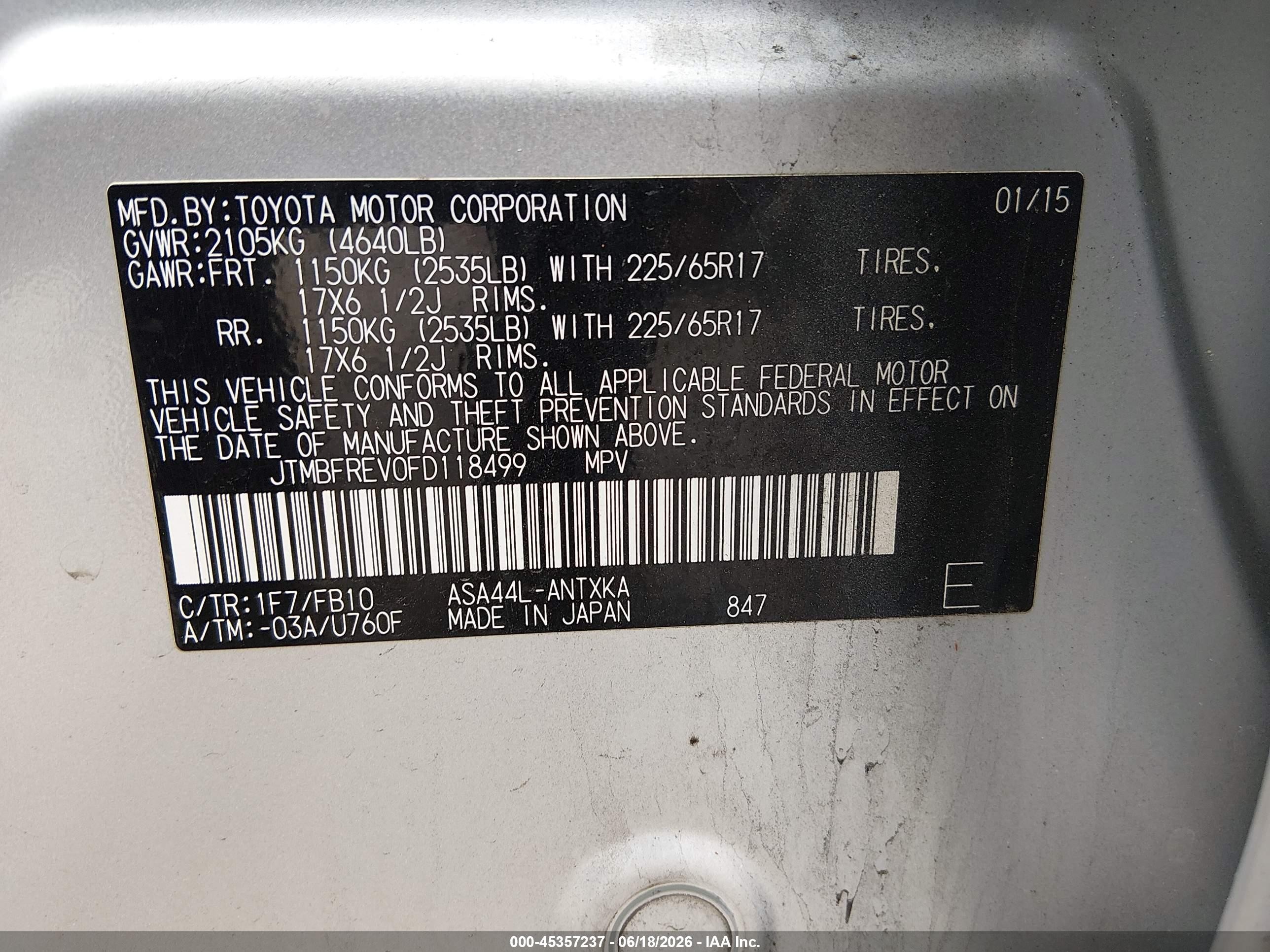 2015 Toyota Rav4 Le Silver vin: JTMBFREV0FD118499