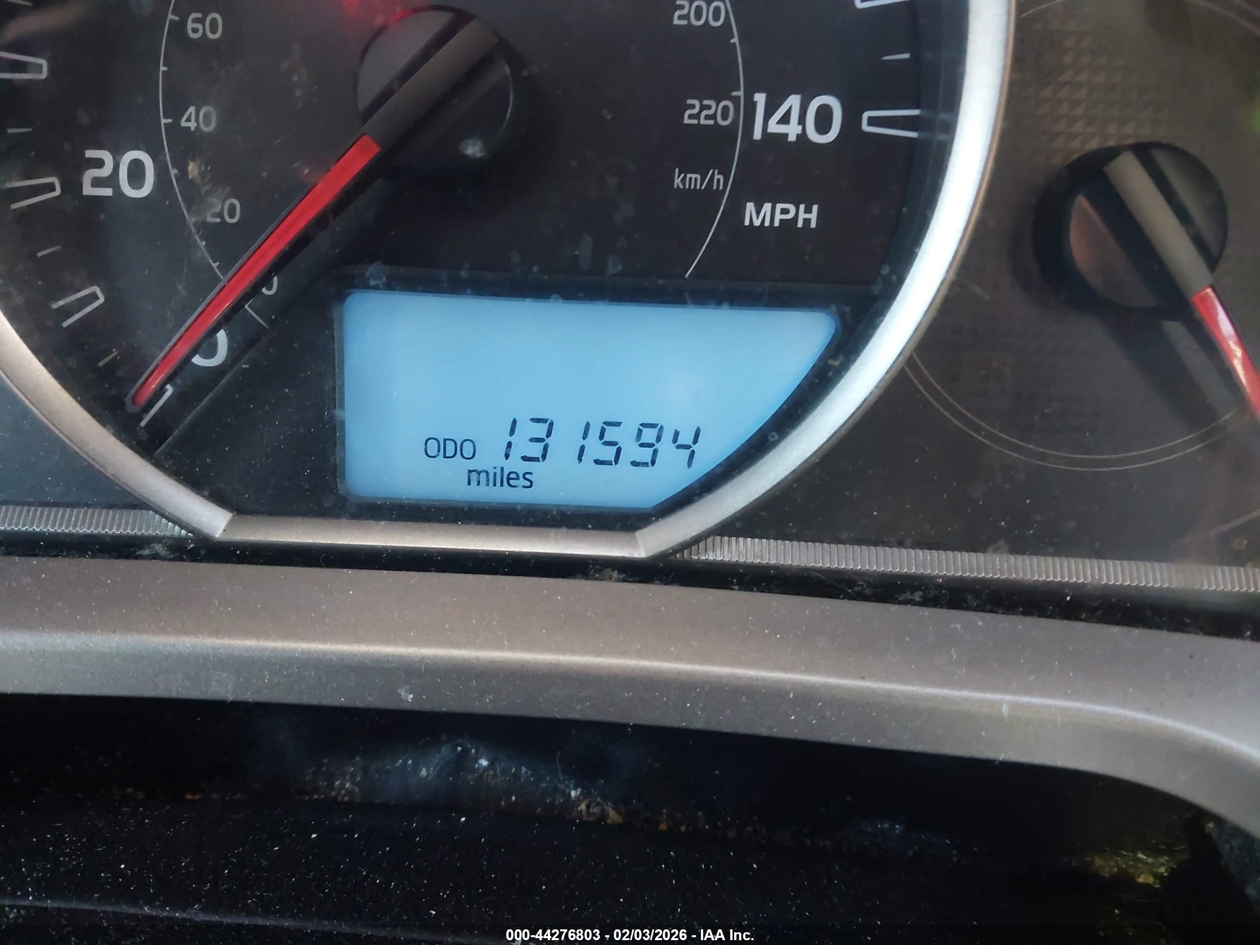 2015 Toyota Rav4 Le Красный vin: JTMBFREV0FJ030893
