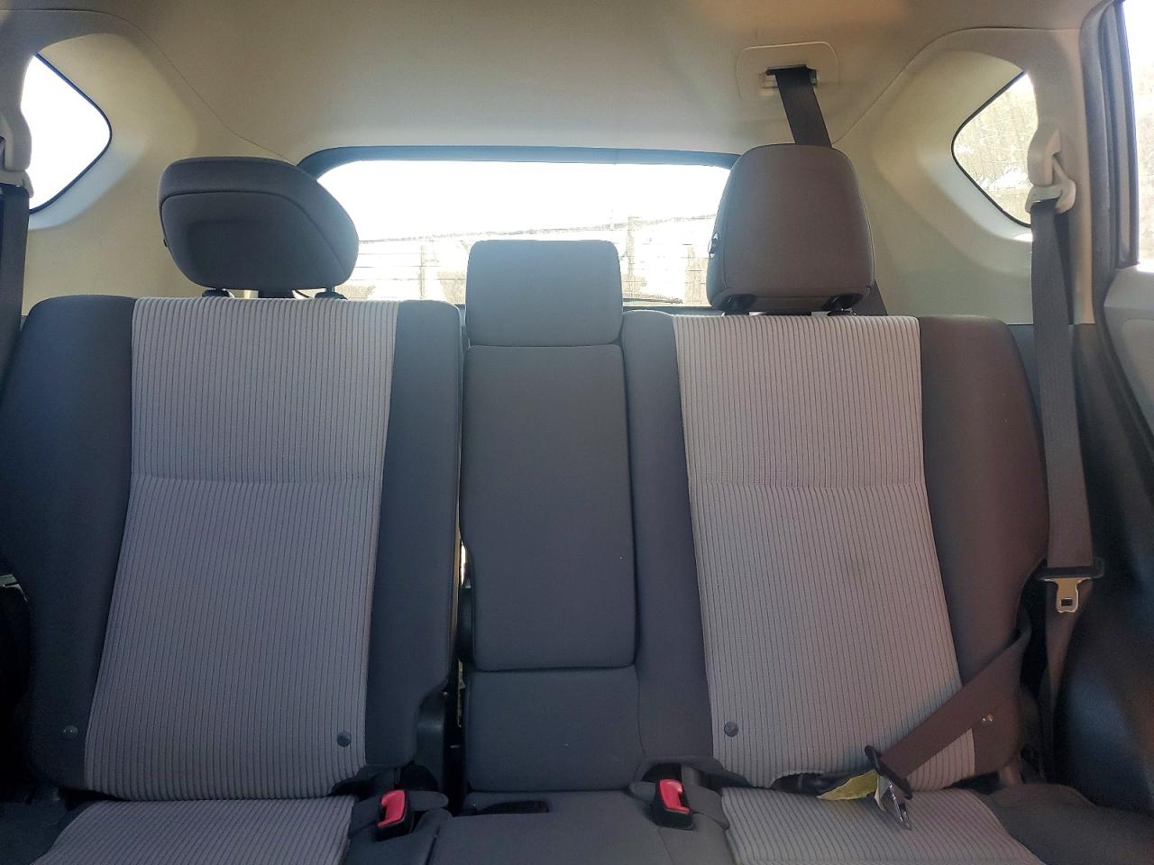 2013 Toyota Rav4 Le Gray vin: JTMBFREV1D5010612