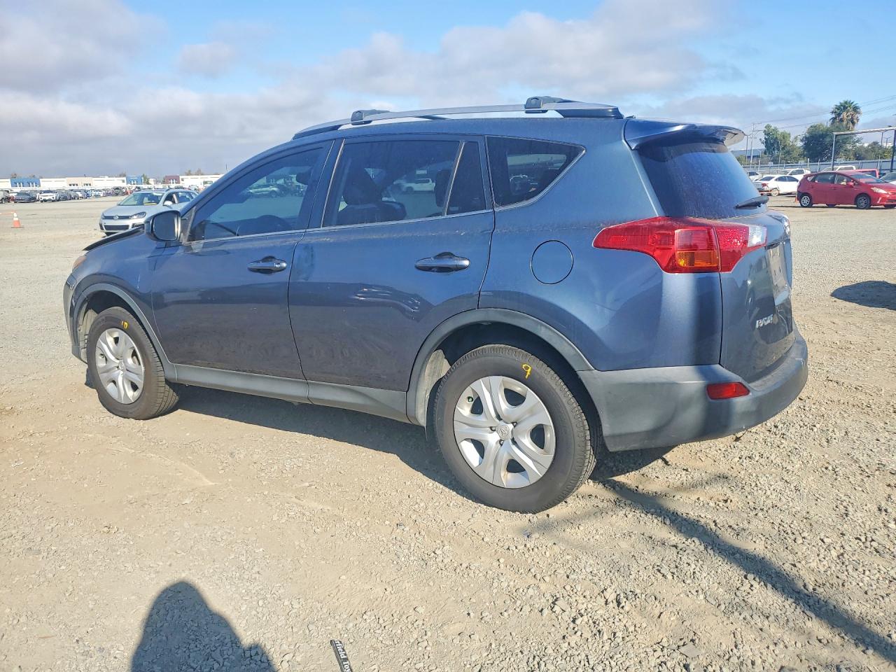 2013 Toyota Rav4 Le Gray vin: JTMBFREV1D5010612