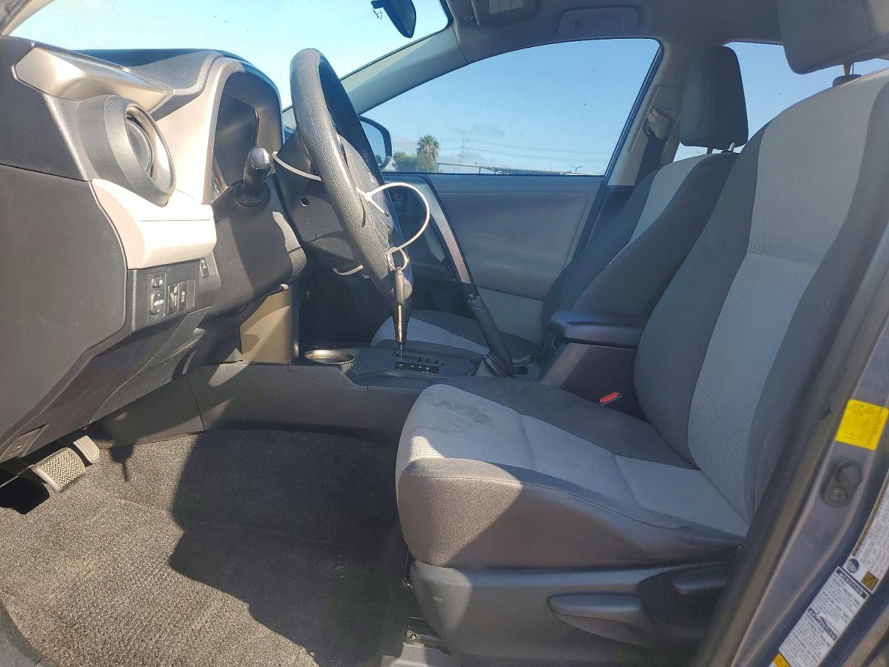 2013 Toyota Rav4 Le Gray vin: JTMBFREV1D5010612