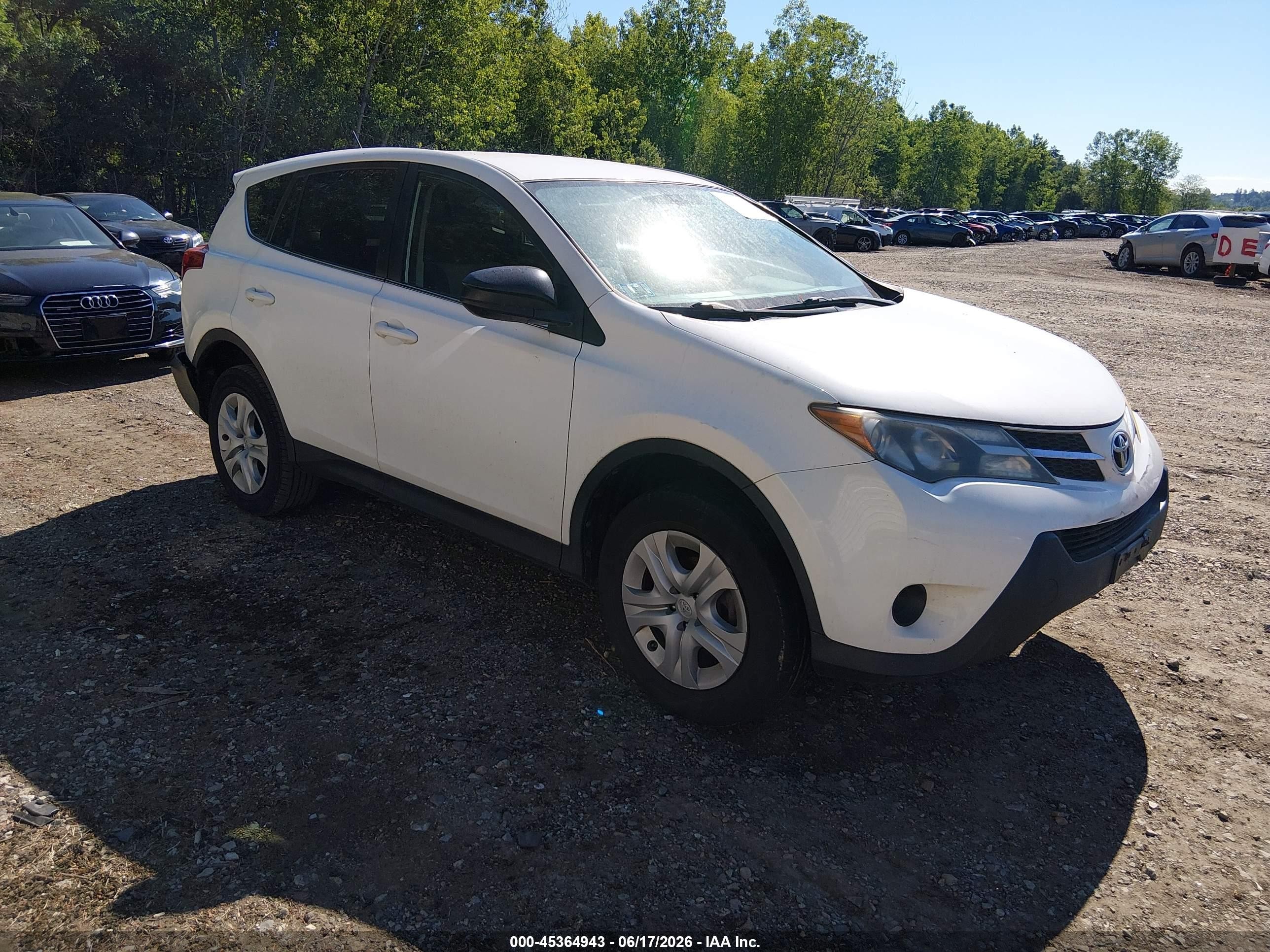 2013 Toyota Rav4 Le Белый vin: JTMBFREV1D5015986
