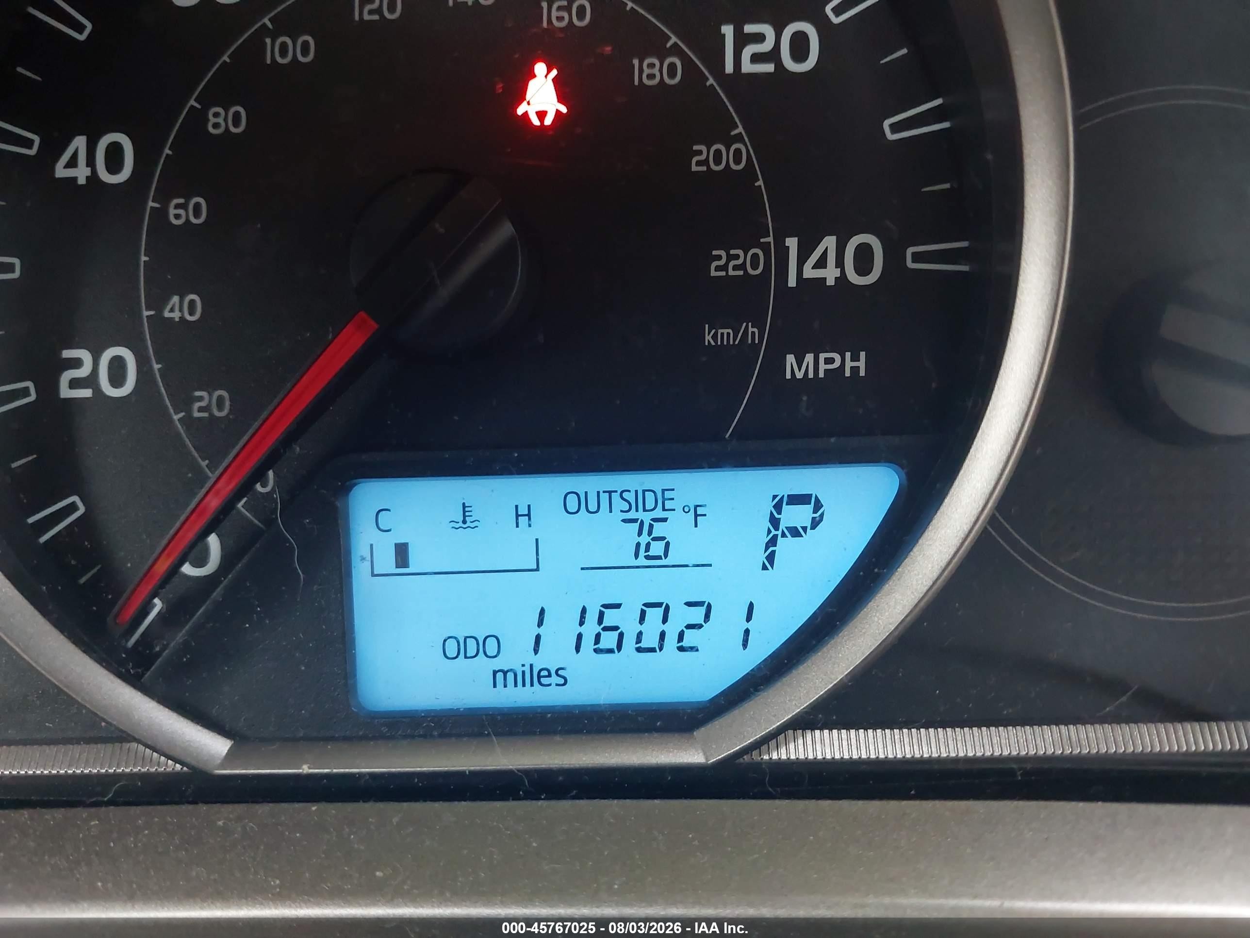 2013 Toyota Rav4 Le White vin: JTMBFREV1D5017379