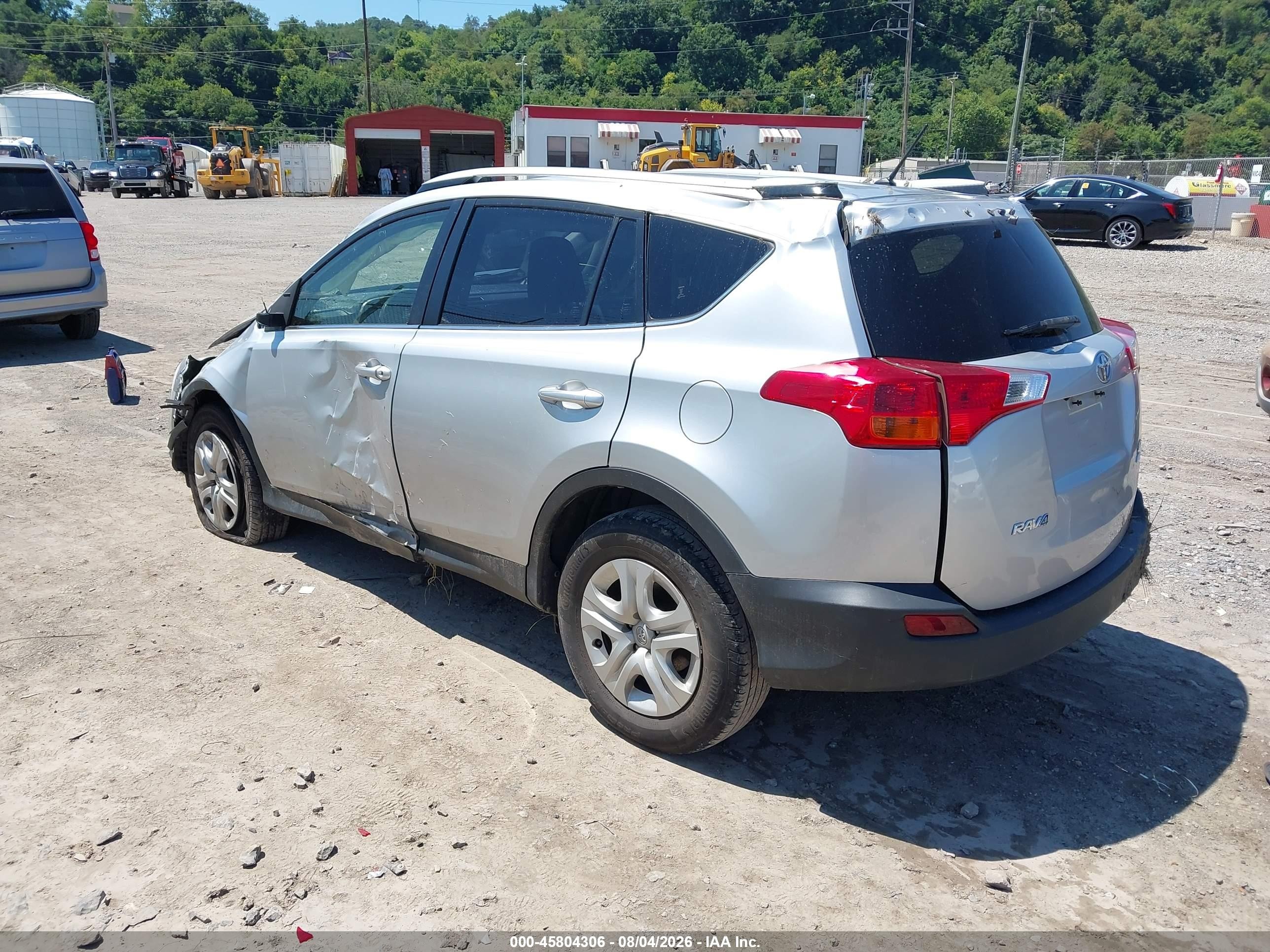 2014 Toyota Rav4 Le Silver vin: JTMBFREV1ED077931