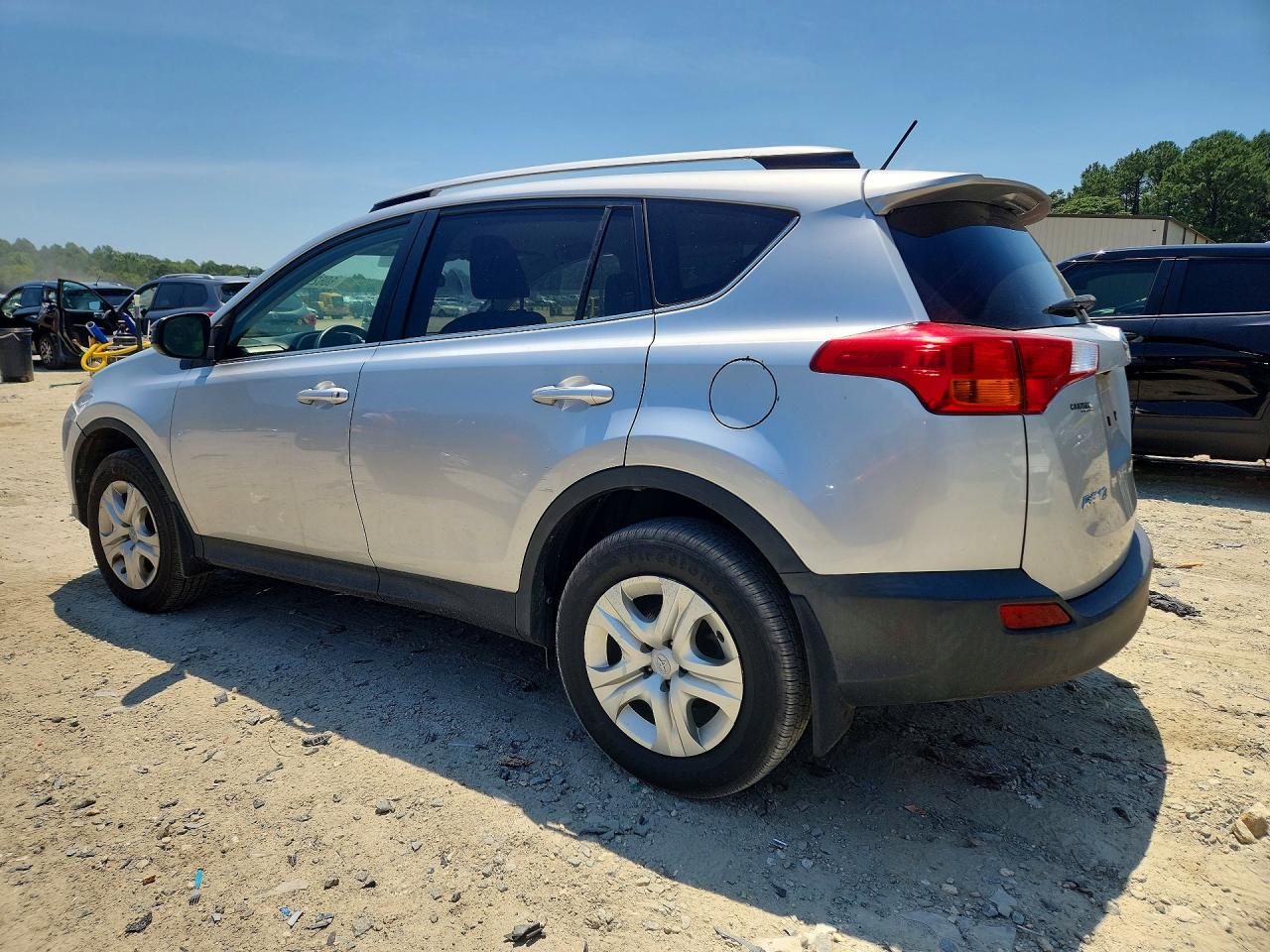 2014 Toyota Rav4 Le Silver vin: JTMBFREV1ED083292