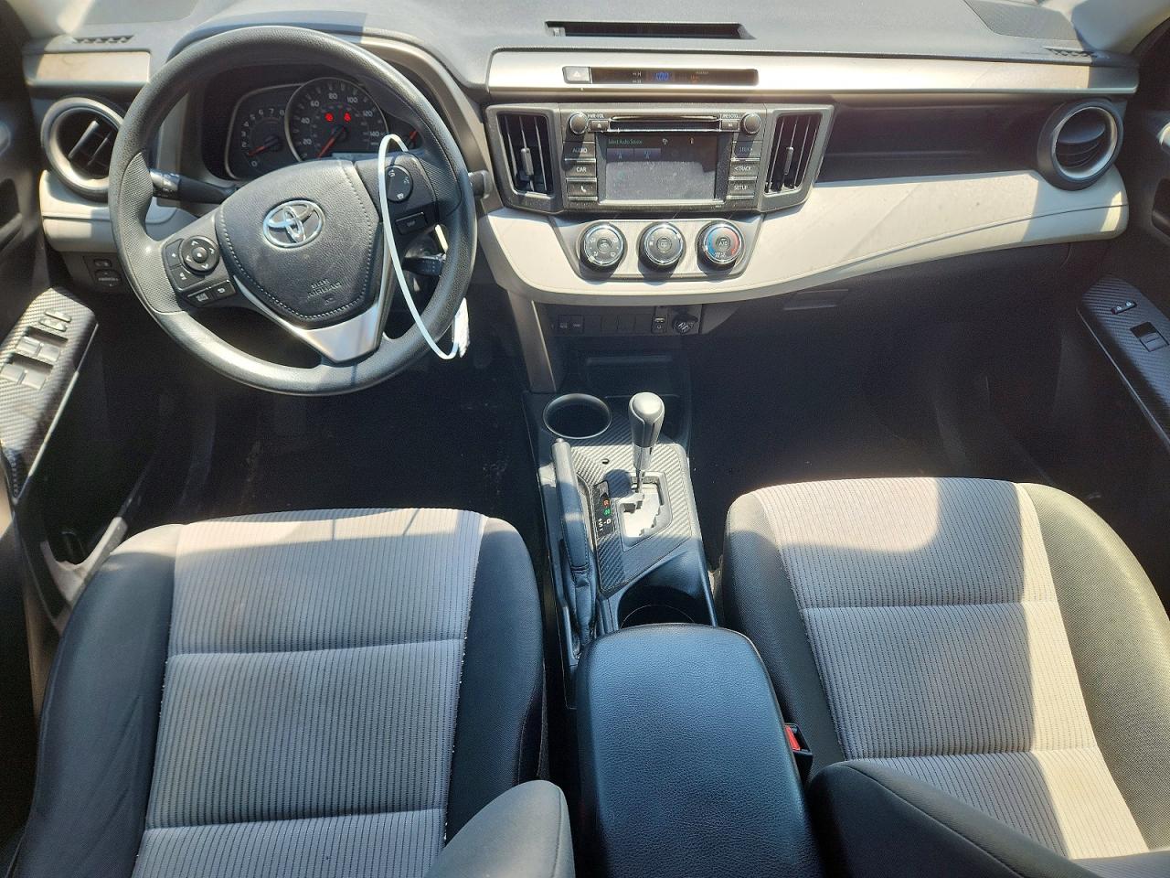 2014 Toyota Rav4 Le Silver vin: JTMBFREV1ED083292