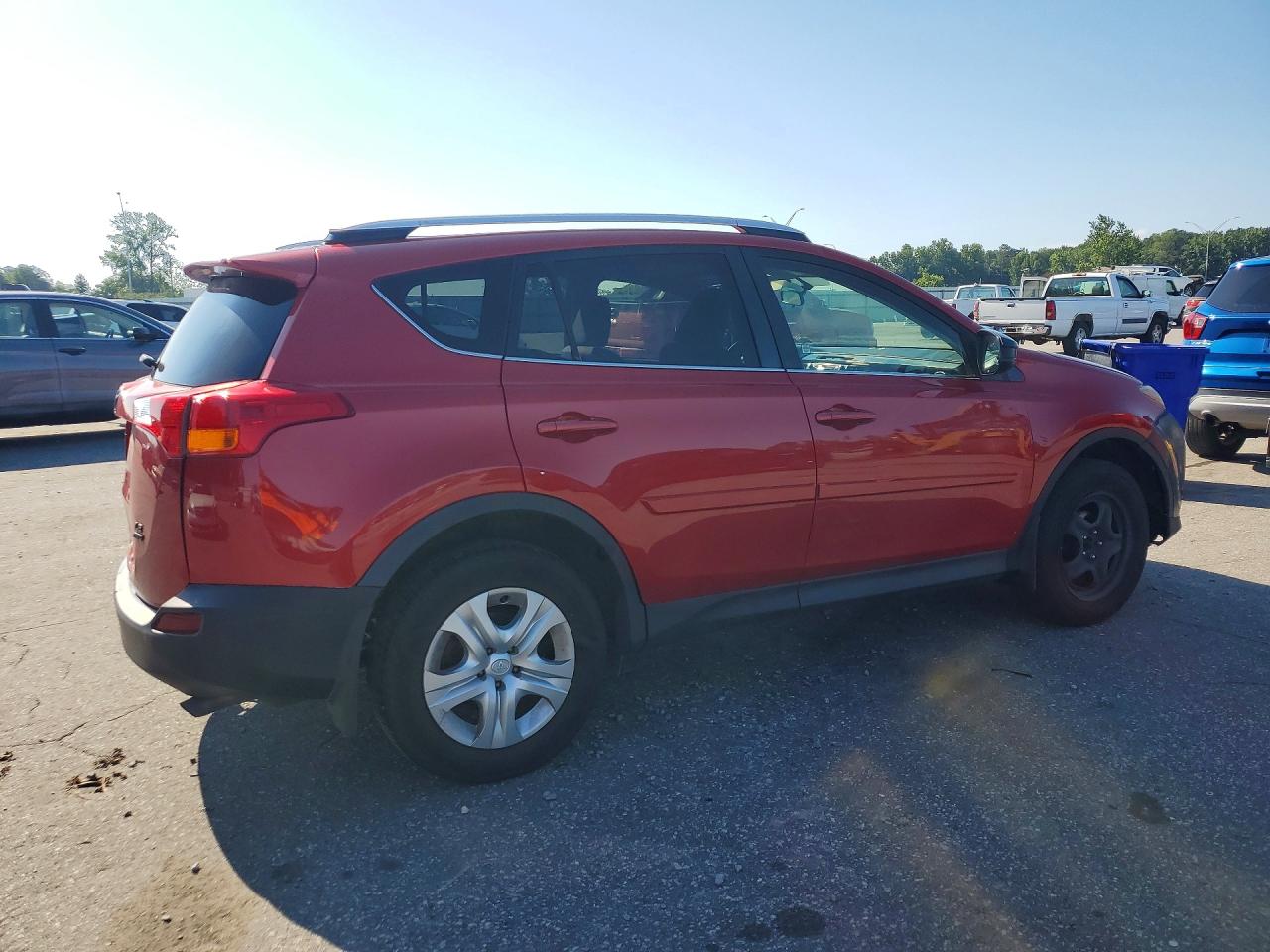 2014 Toyota Rav4 Le Red vin: JTMBFREV1ED095264