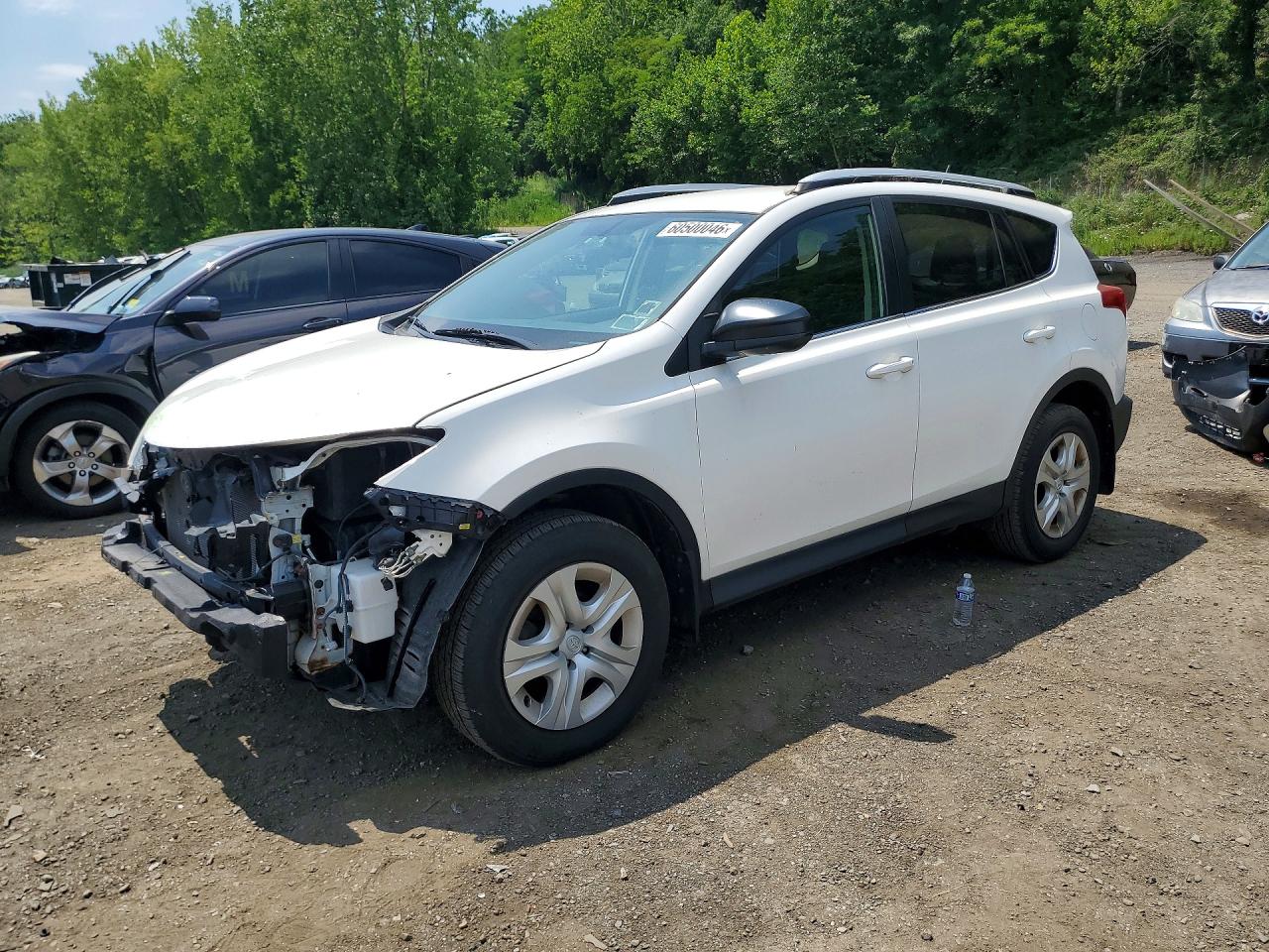 2014 Toyota Rav4 Le White vin: JTMBFREV1EJ007248