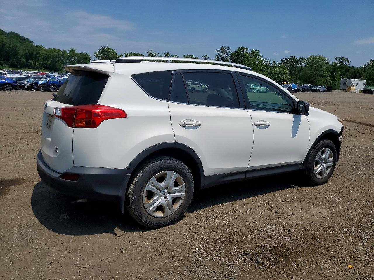 2014 Toyota Rav4 Le White vin: JTMBFREV1EJ007248