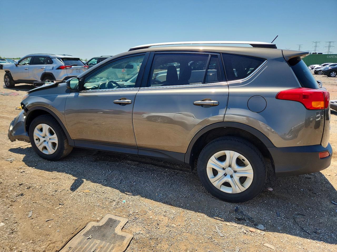 2015 Toyota Rav4 Le Gray vin: JTMBFREV1FD098991