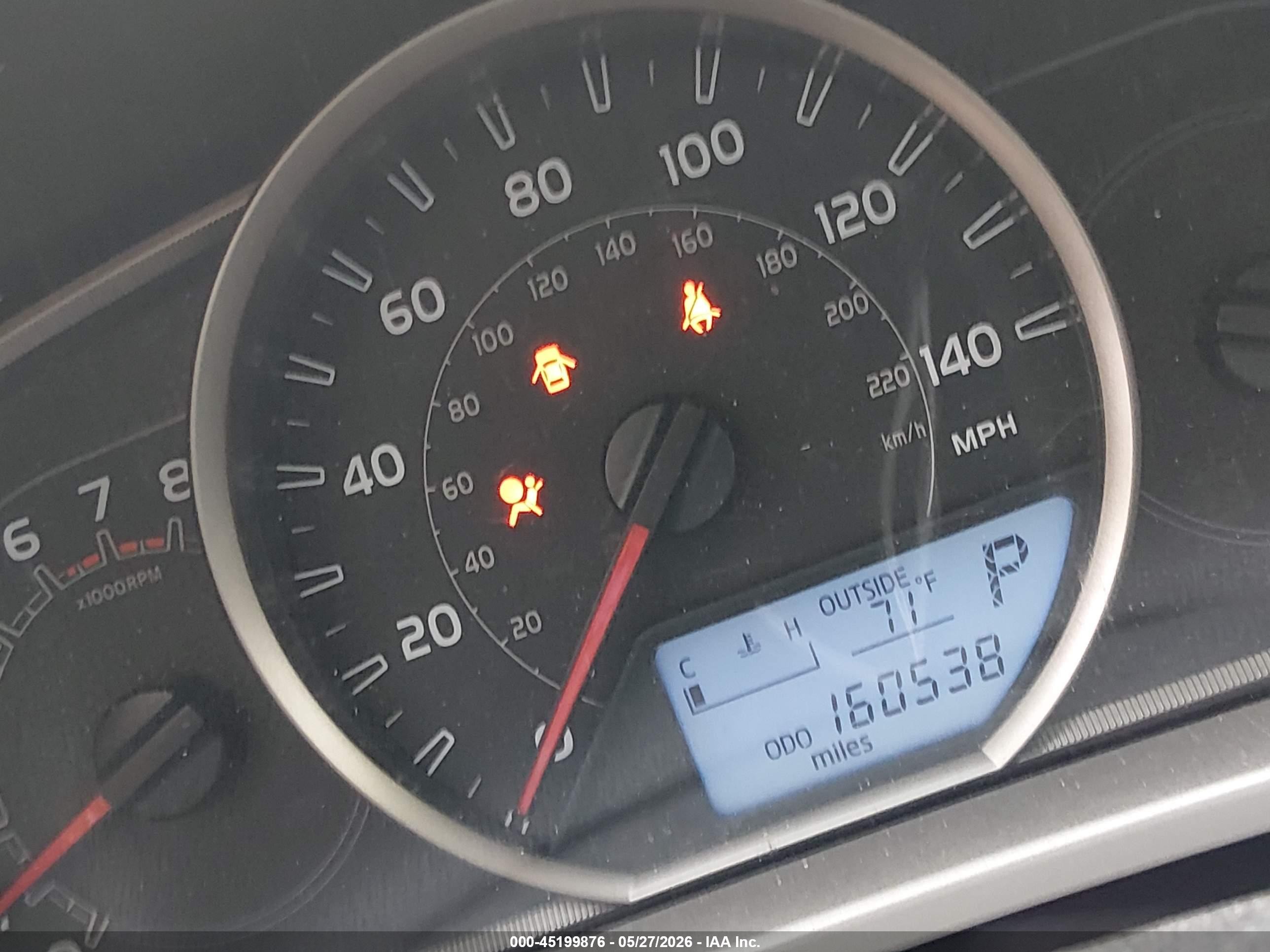 2015 Toyota Rav4 Le Gray vin: JTMBFREV1FD125753