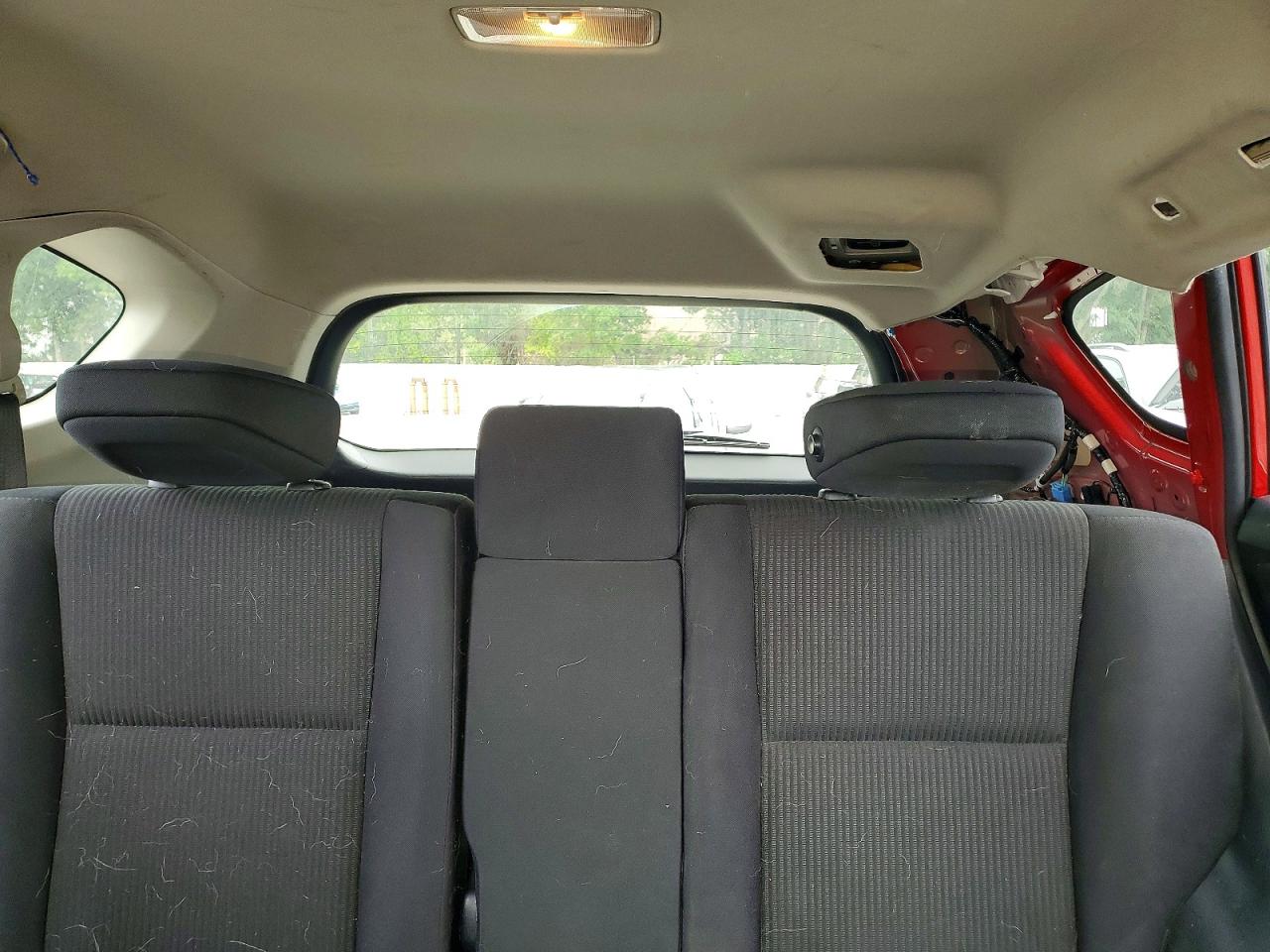 2015 Toyota Rav4 Le Красный vin: JTMBFREV1FJ038114