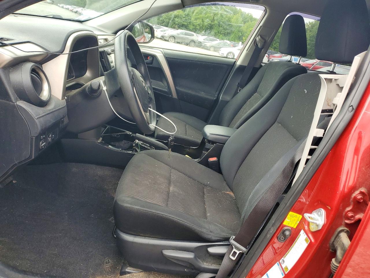 2015 Toyota Rav4 Le Красный vin: JTMBFREV1FJ038114