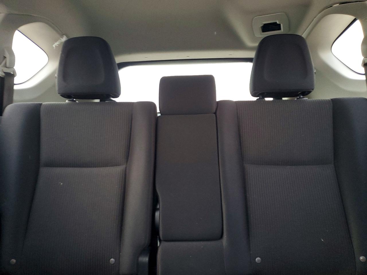 2017 Toyota Rav4 Le Gray vin: JTMBFREV1HJ709459