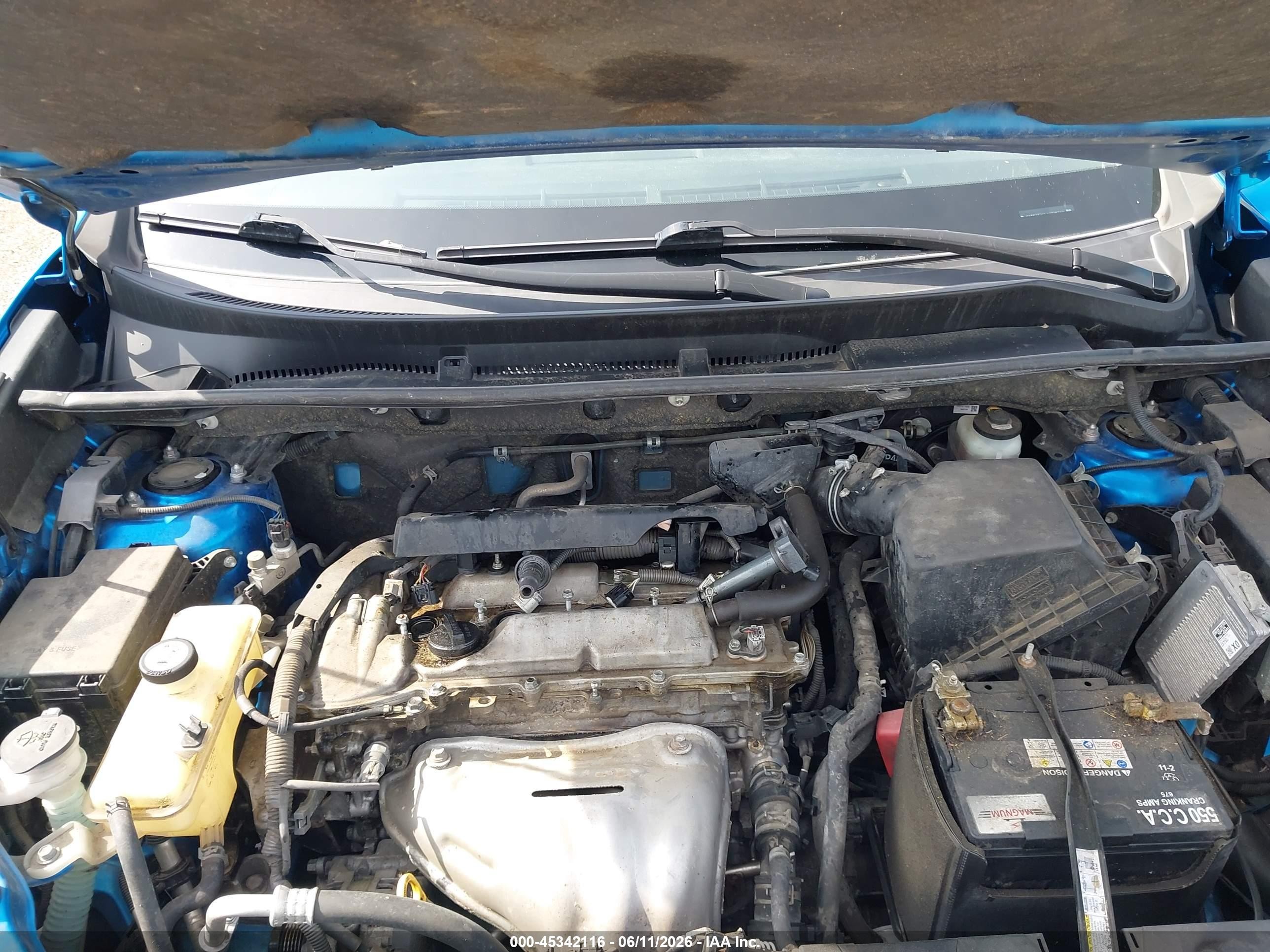 2018 Toyota Rav4 Le Blue vin: JTMBFREV1JJ728762