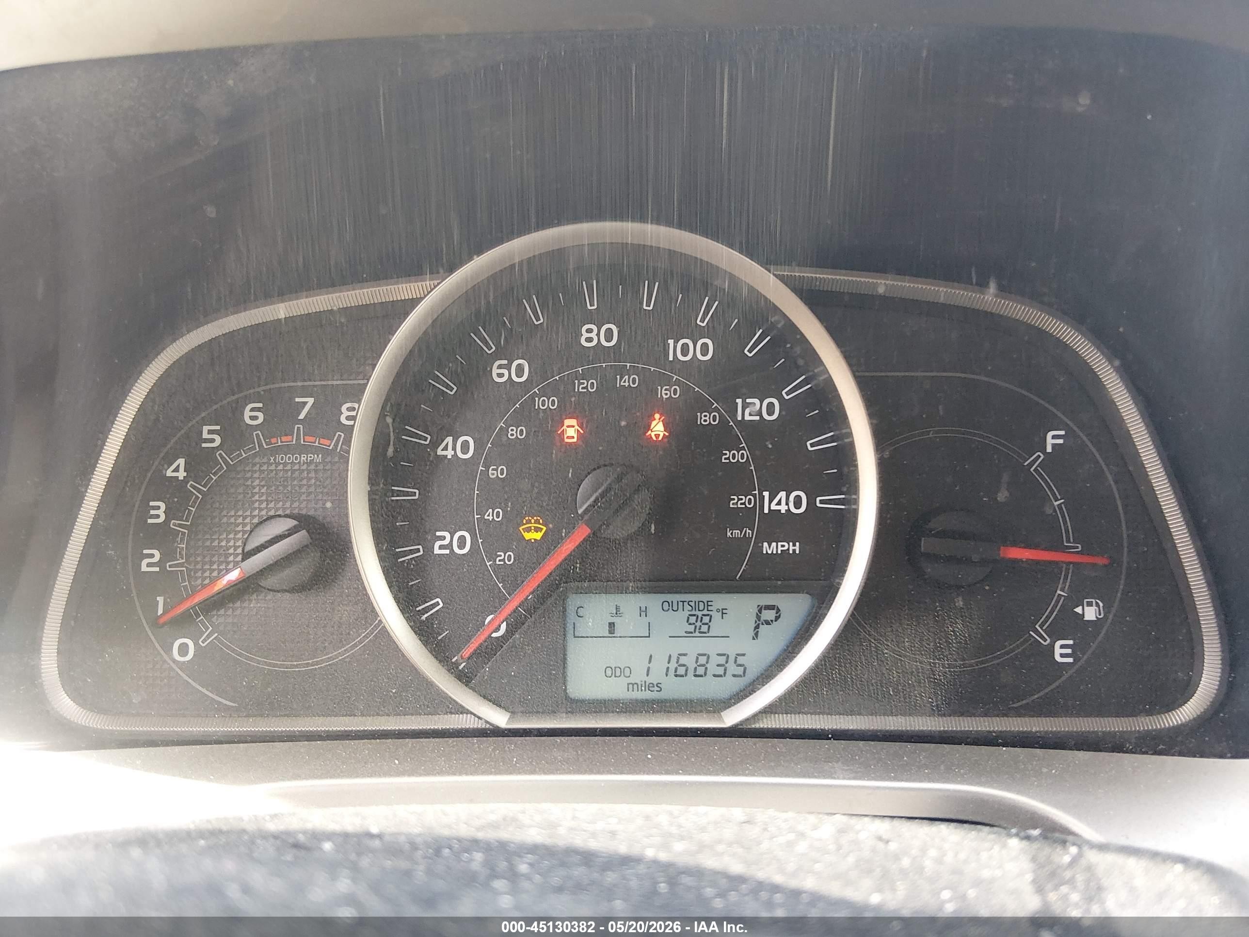 2013 Toyota Rav4 Le White vin: JTMBFREV2D5000994