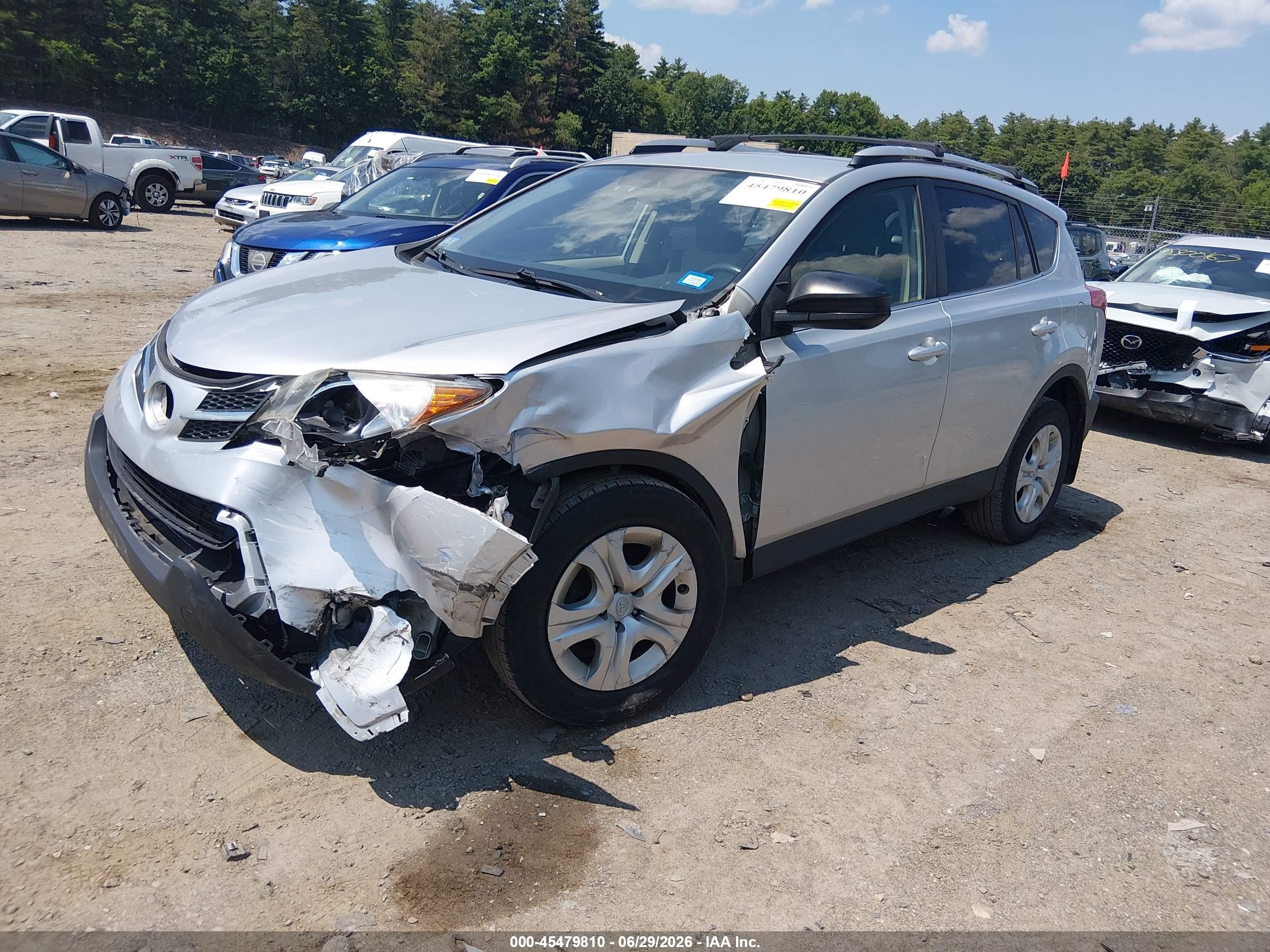 2013 Toyota Rav4 Le Silver vin: JTMBFREV2D5010926