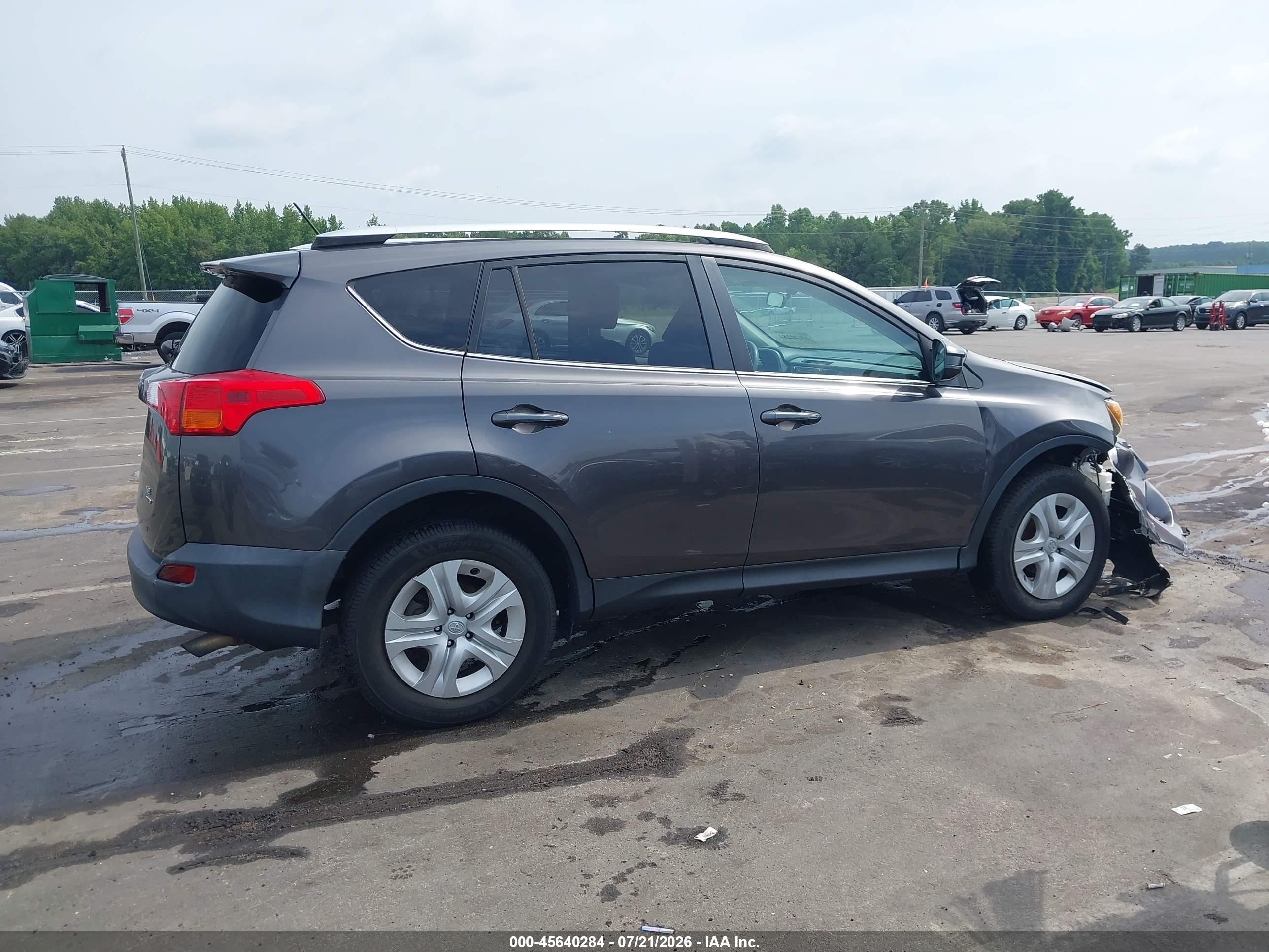 2013 Toyota Rav4 Le Gray vin: JTMBFREV2D5021621