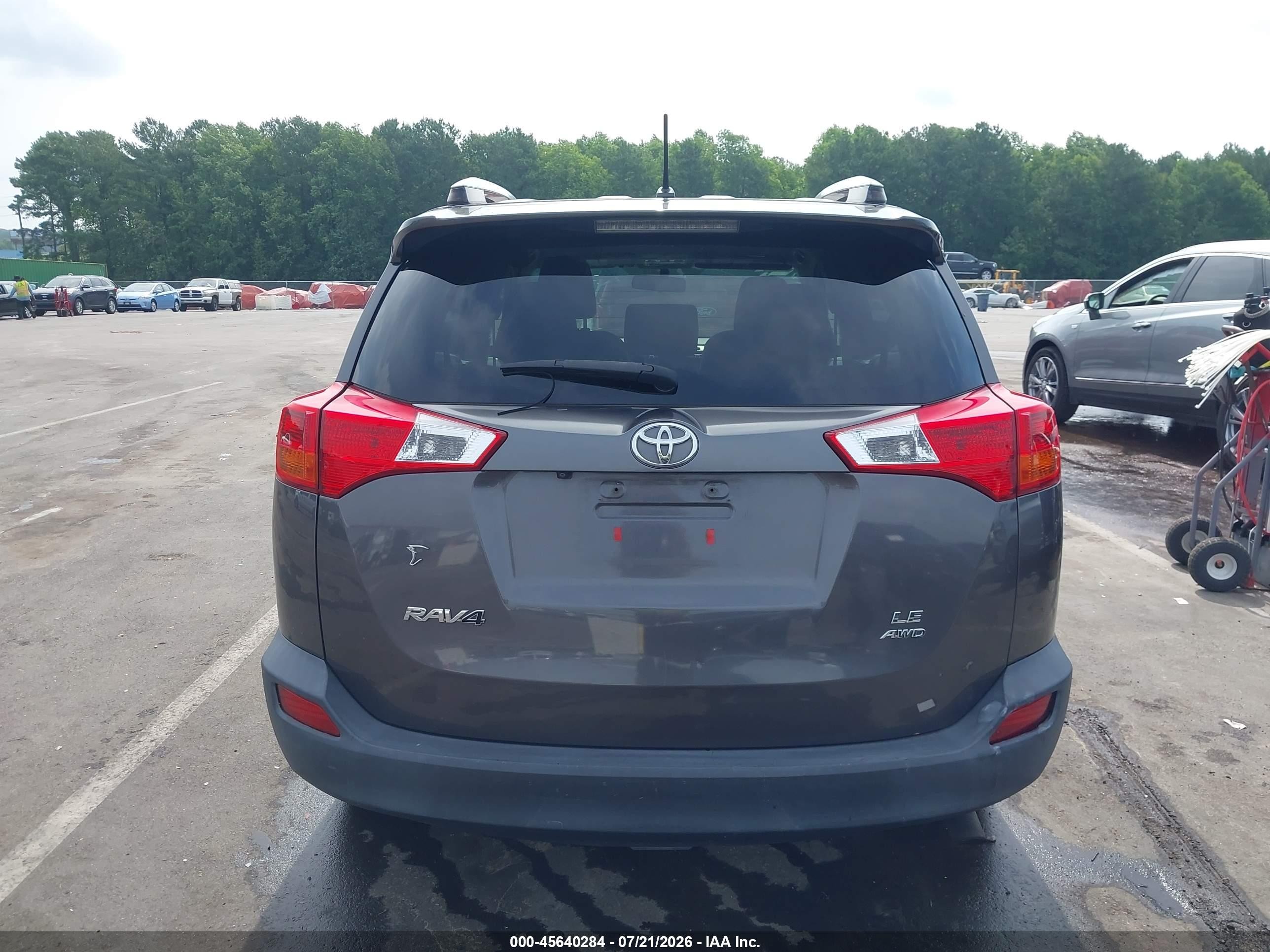 2013 Toyota Rav4 Le Gray vin: JTMBFREV2D5021621