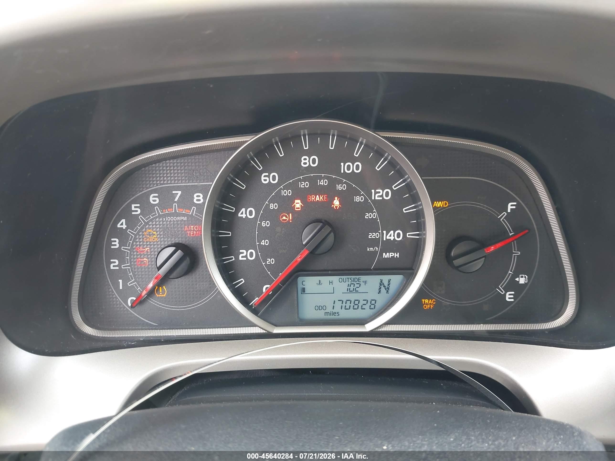 2013 Toyota Rav4 Le Gray vin: JTMBFREV2D5021621