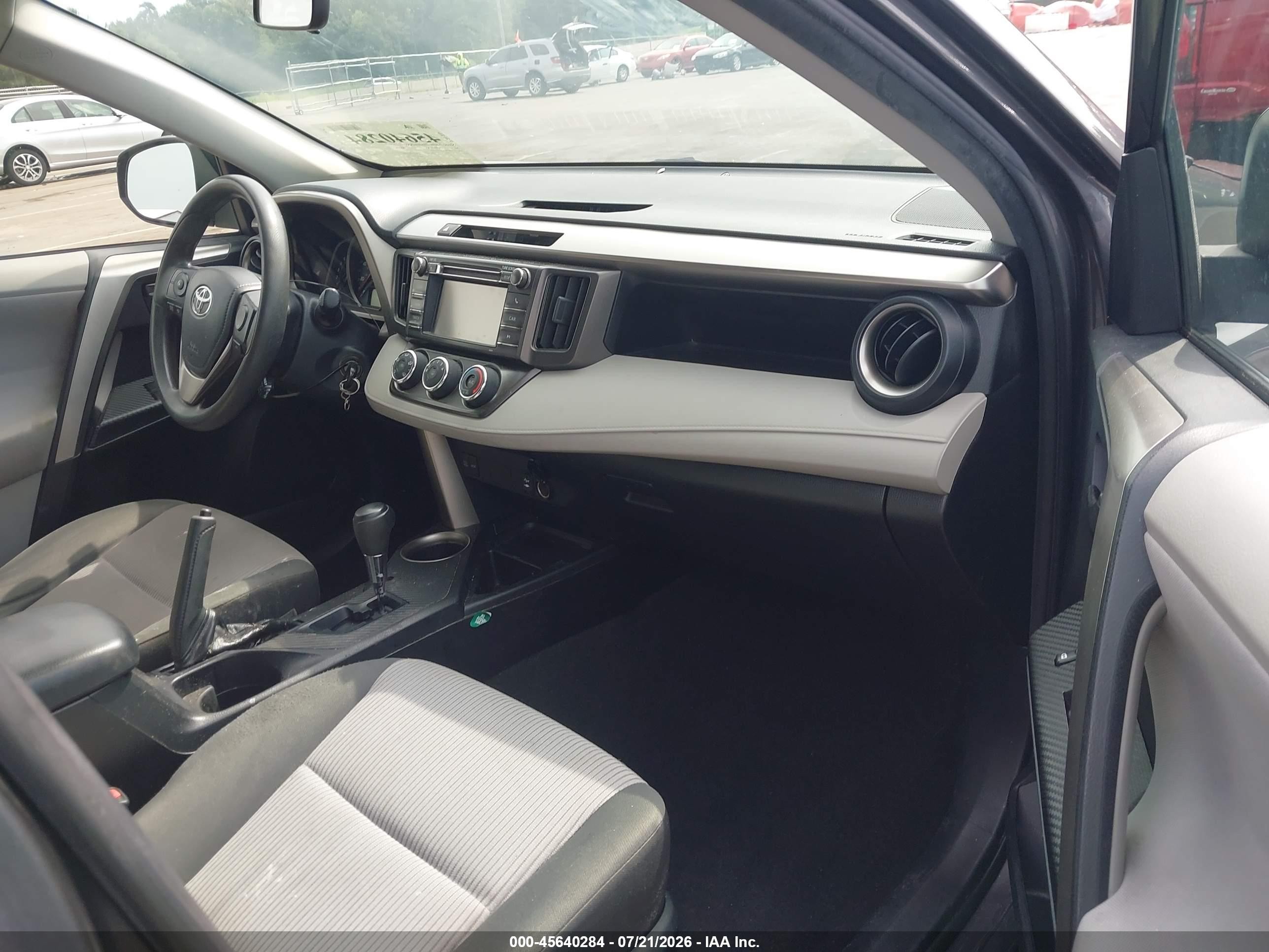 2013 Toyota Rav4 Le Gray vin: JTMBFREV2D5021621