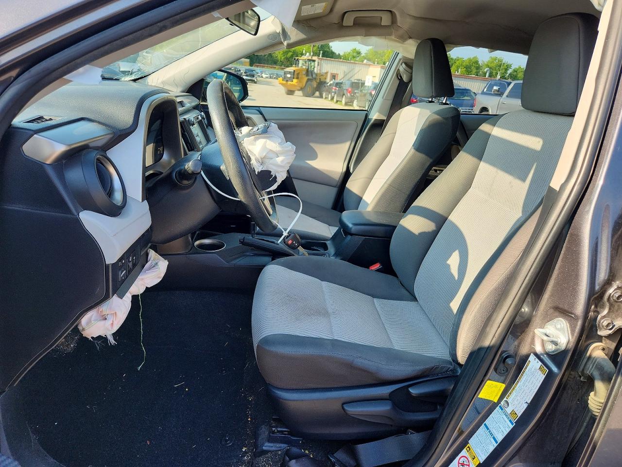 2013 Toyota Rav4 Le Gray vin: JTMBFREV2D5028956
