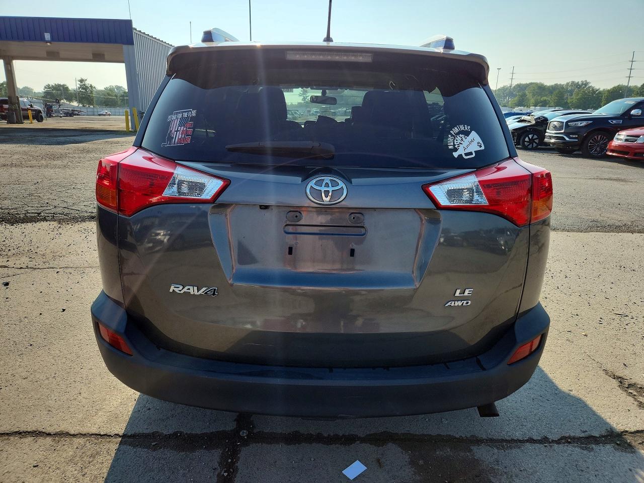 2013 Toyota Rav4 Le Gray vin: JTMBFREV2D5028956