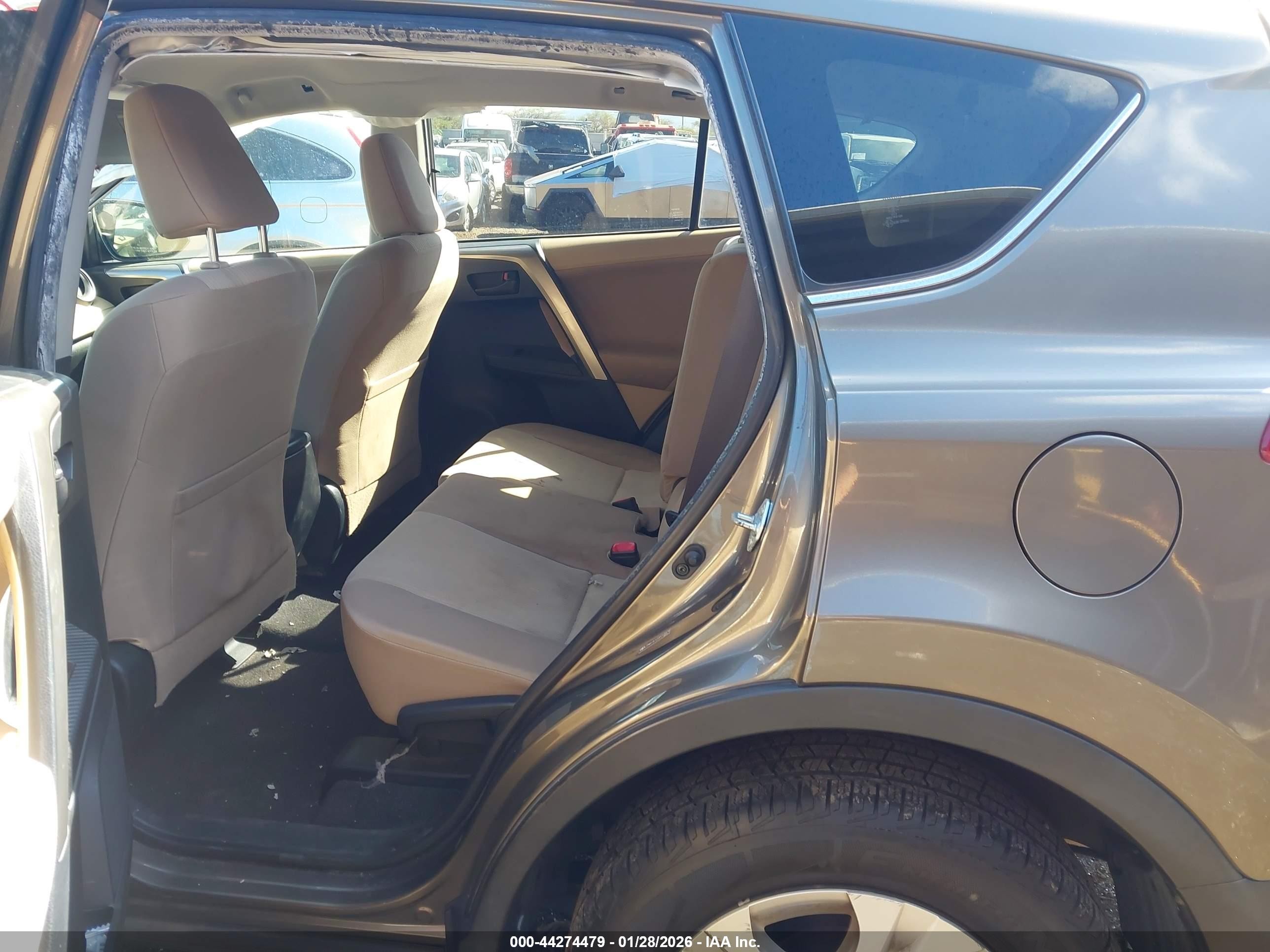 2013 Toyota Rav4 Le Brown vin: JTMBFREV2DD014979