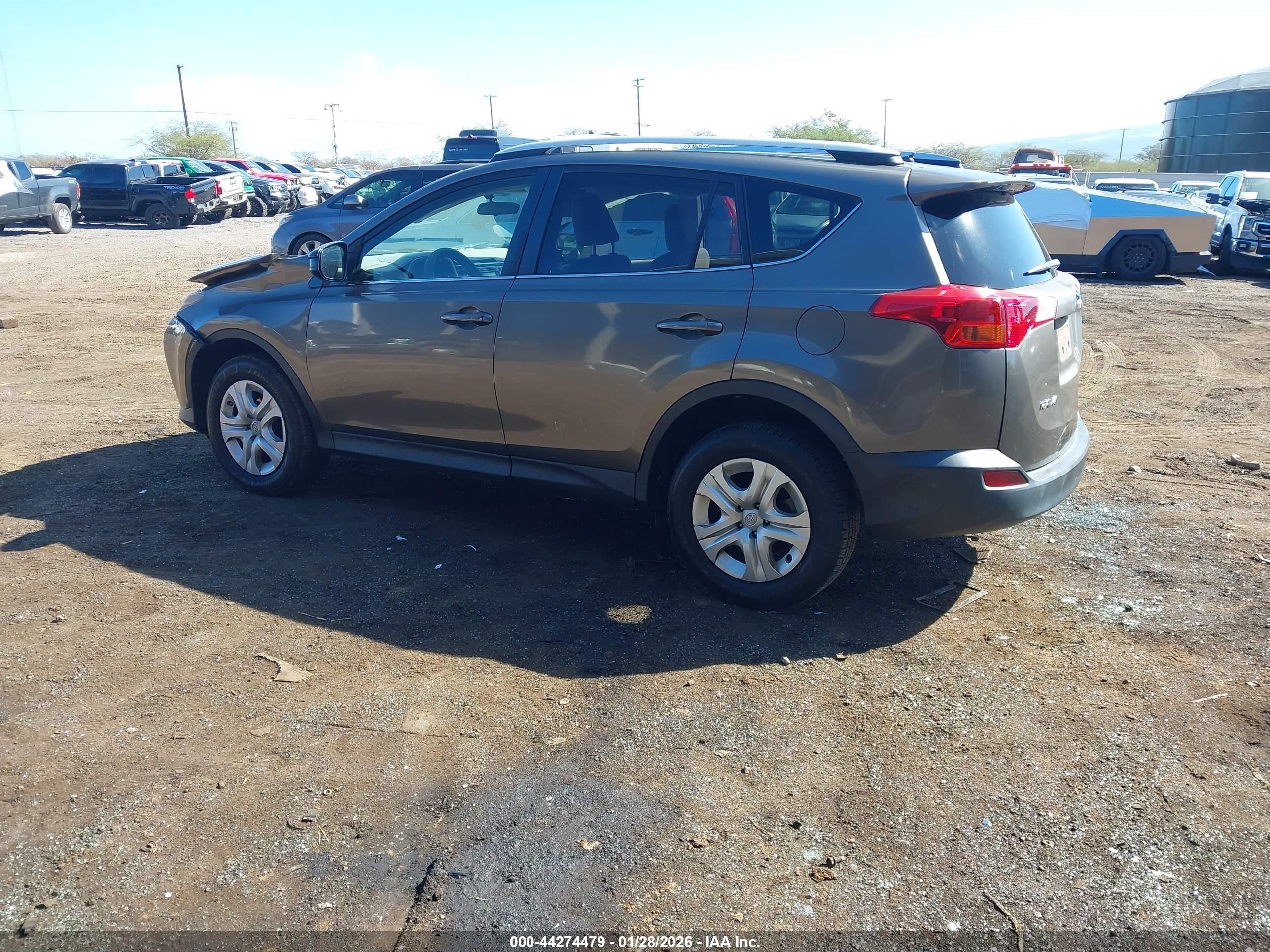 2013 Toyota Rav4 Le Brown vin: JTMBFREV2DD014979