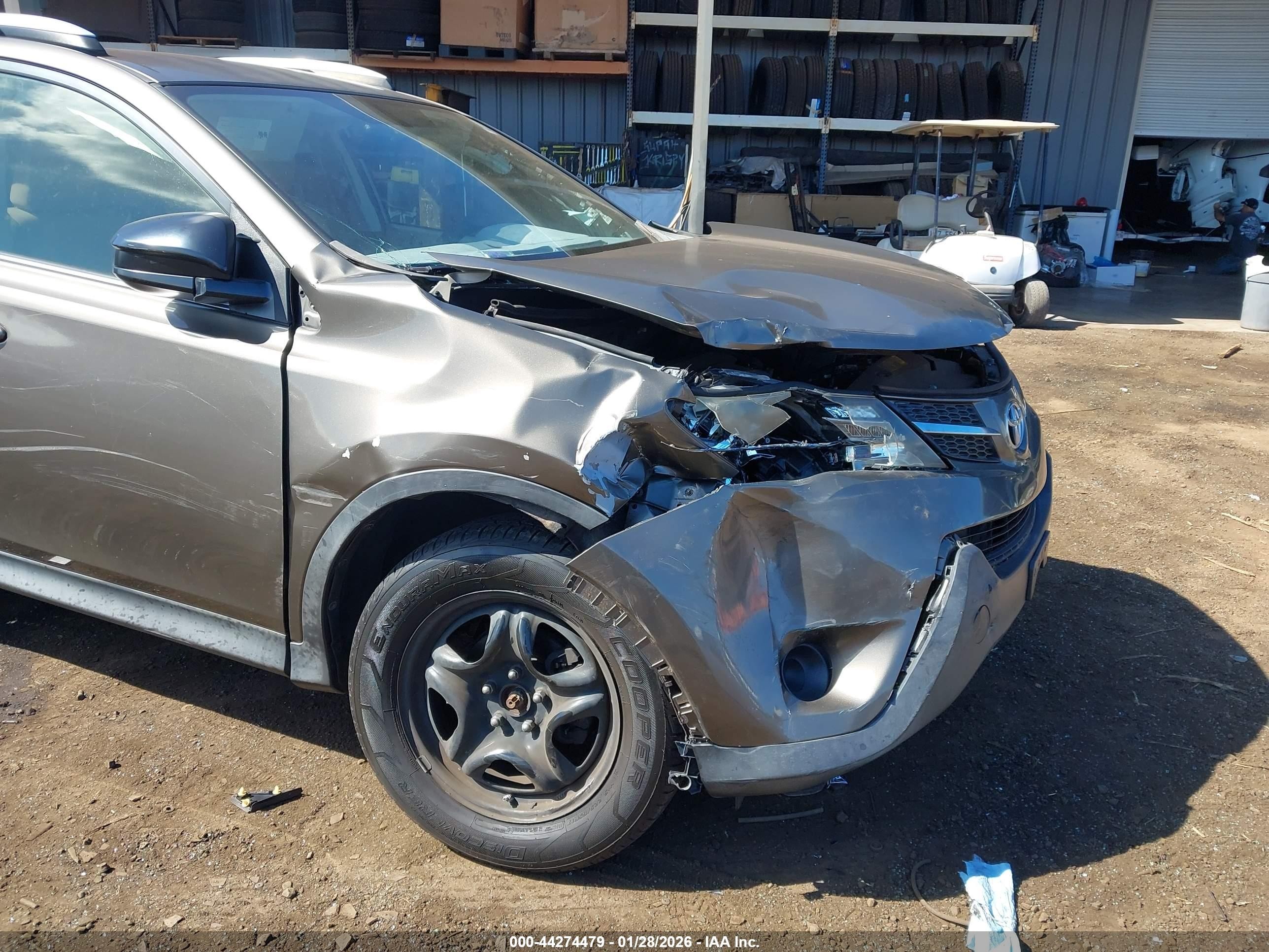 2013 Toyota Rav4 Le Brown vin: JTMBFREV2DD014979